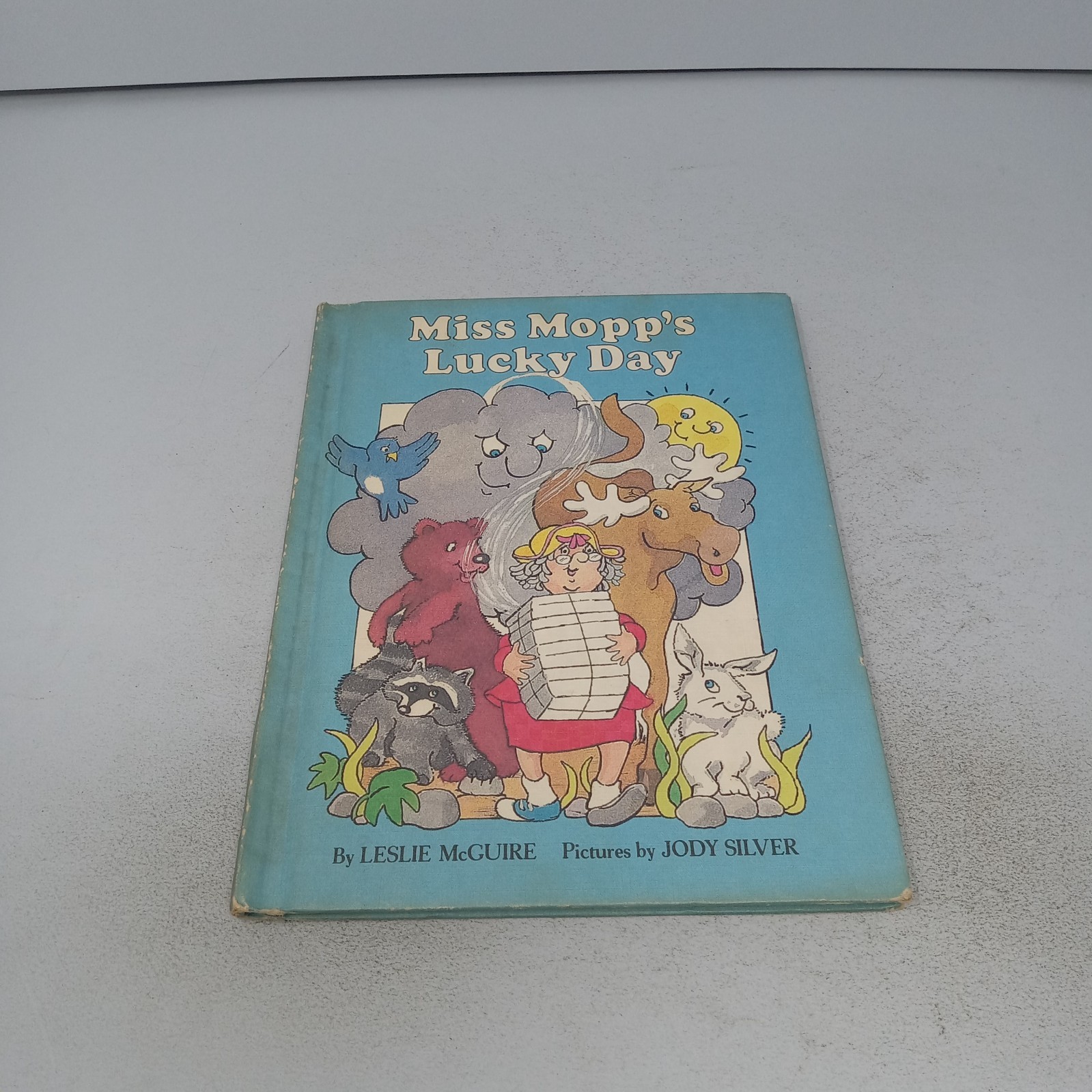 Miss Mopp’s Lucky Day: 1981 Parents Magazine Press Hardcover by Leslie McGuire