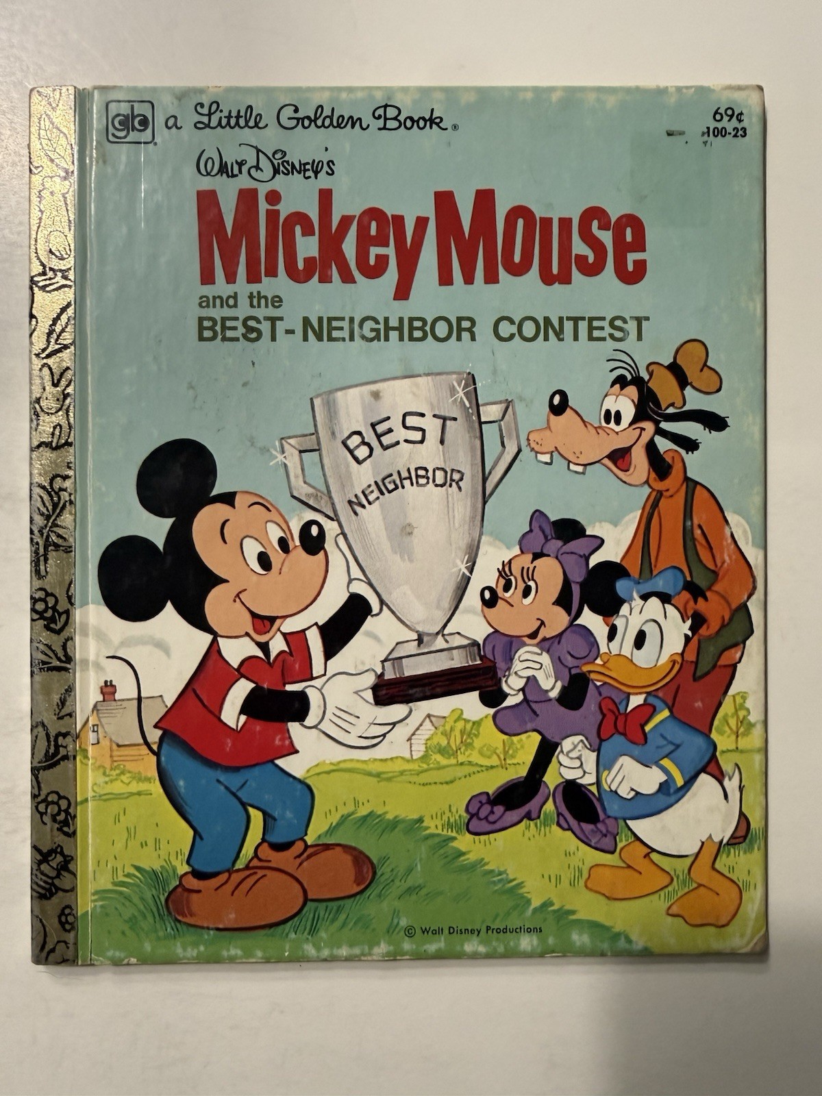 Walt Disney Mickey Mouse Best-Neighbor Contest Little Golden Book 1980 VTG