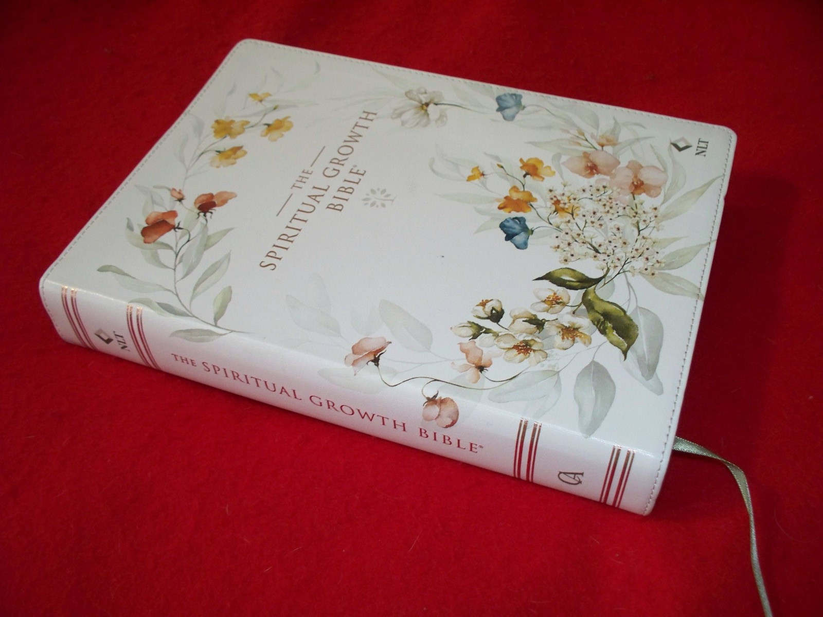 The Spiritual Growth Bible, New Living Translation Full Grain Leather White