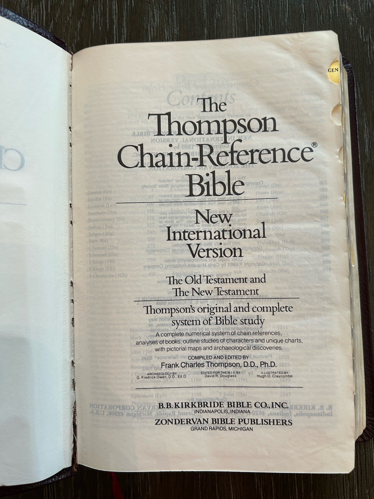 Thompson Chain Reference Bible Leather 1983 NIV