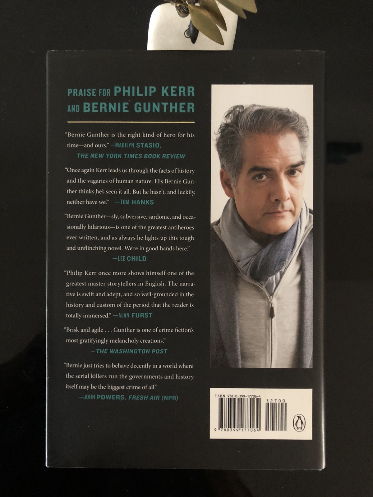 Philip Kerr Greeks Bearing Gifts Putnam 2018 First Ed/F.Pr. H/C D/J L/N Spy-Myst