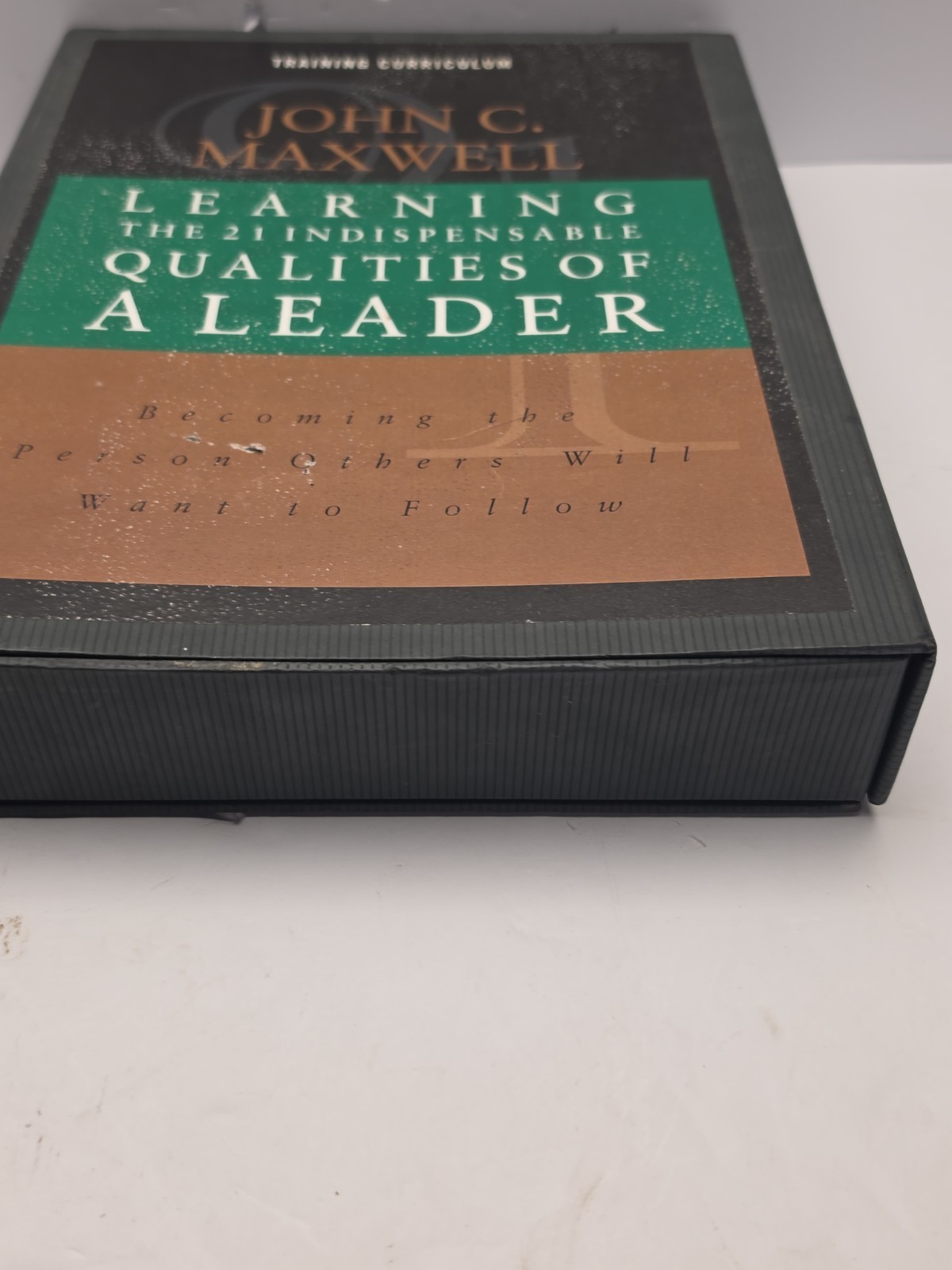 John C Maxwell 21 Indispensable Qualities of a Leader Curriculum Set And CDs