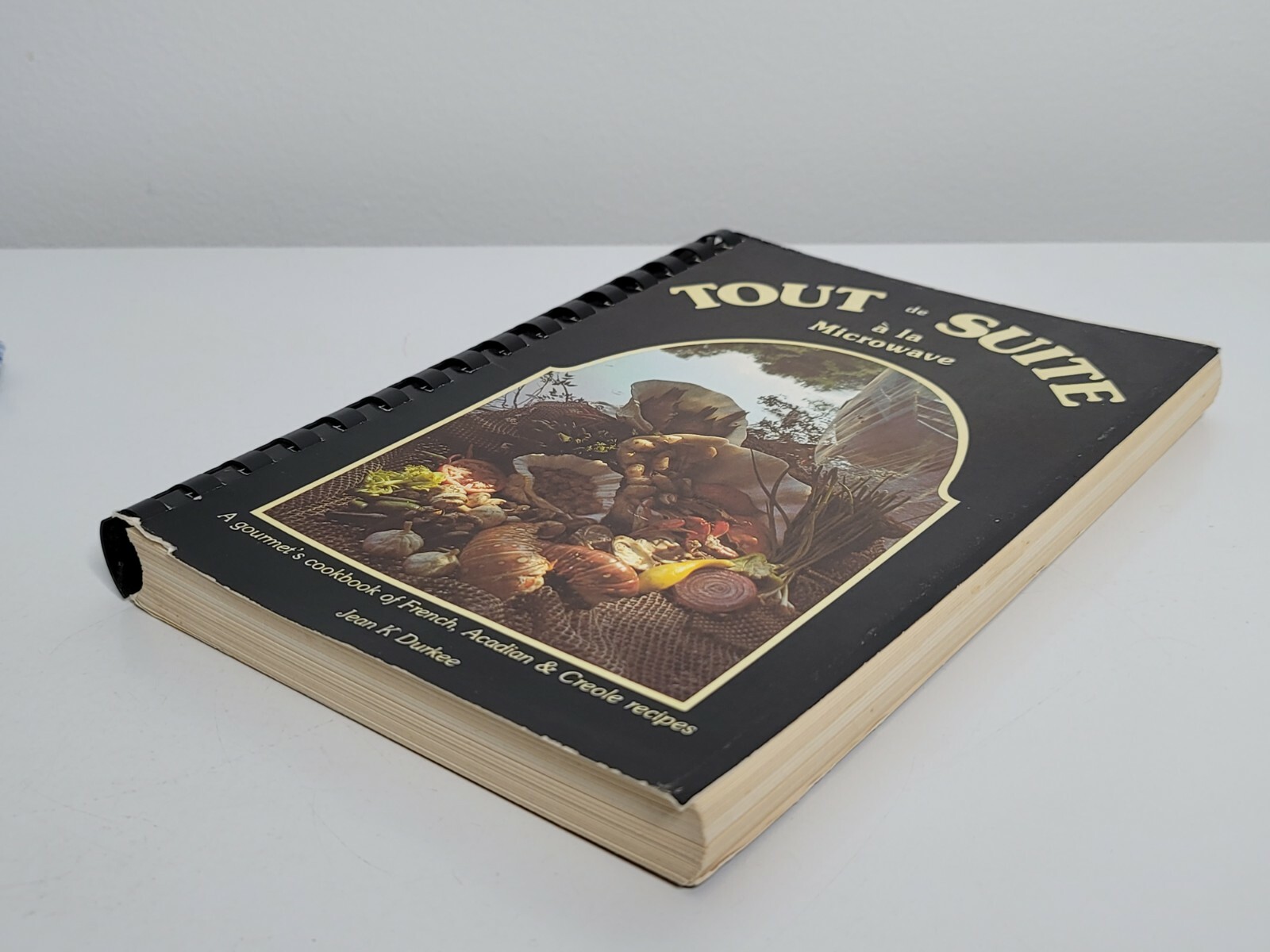 Tout De Suite A La Microwave Cookbook 216 Pages Acadian Creole Recipes 1980