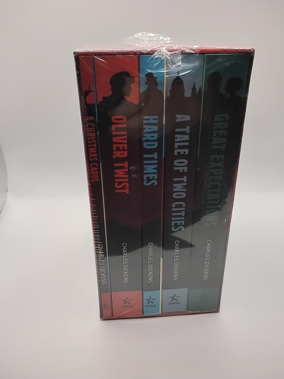 The Classic Charles Dickens Collection: 5-Book Paperback Boxed Set New