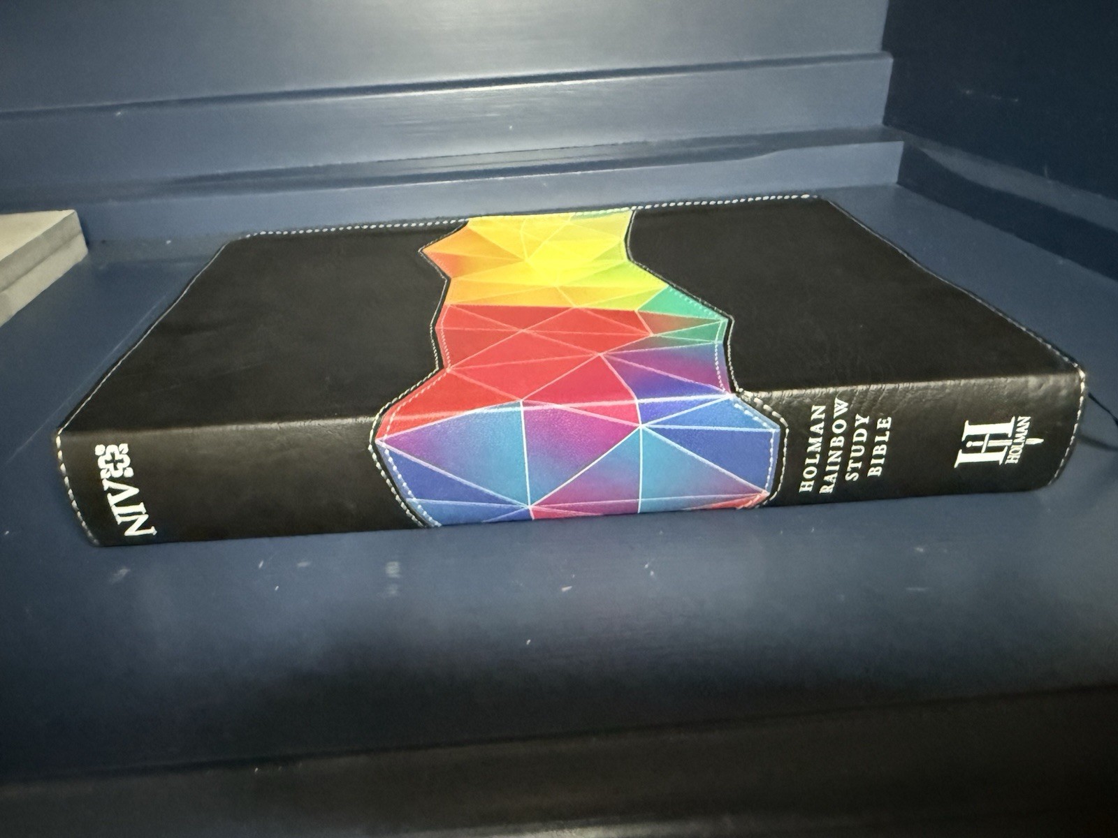 NIV Rainbow Study Bible, Black Leather Touch Kaleidoscope Indexed Holman