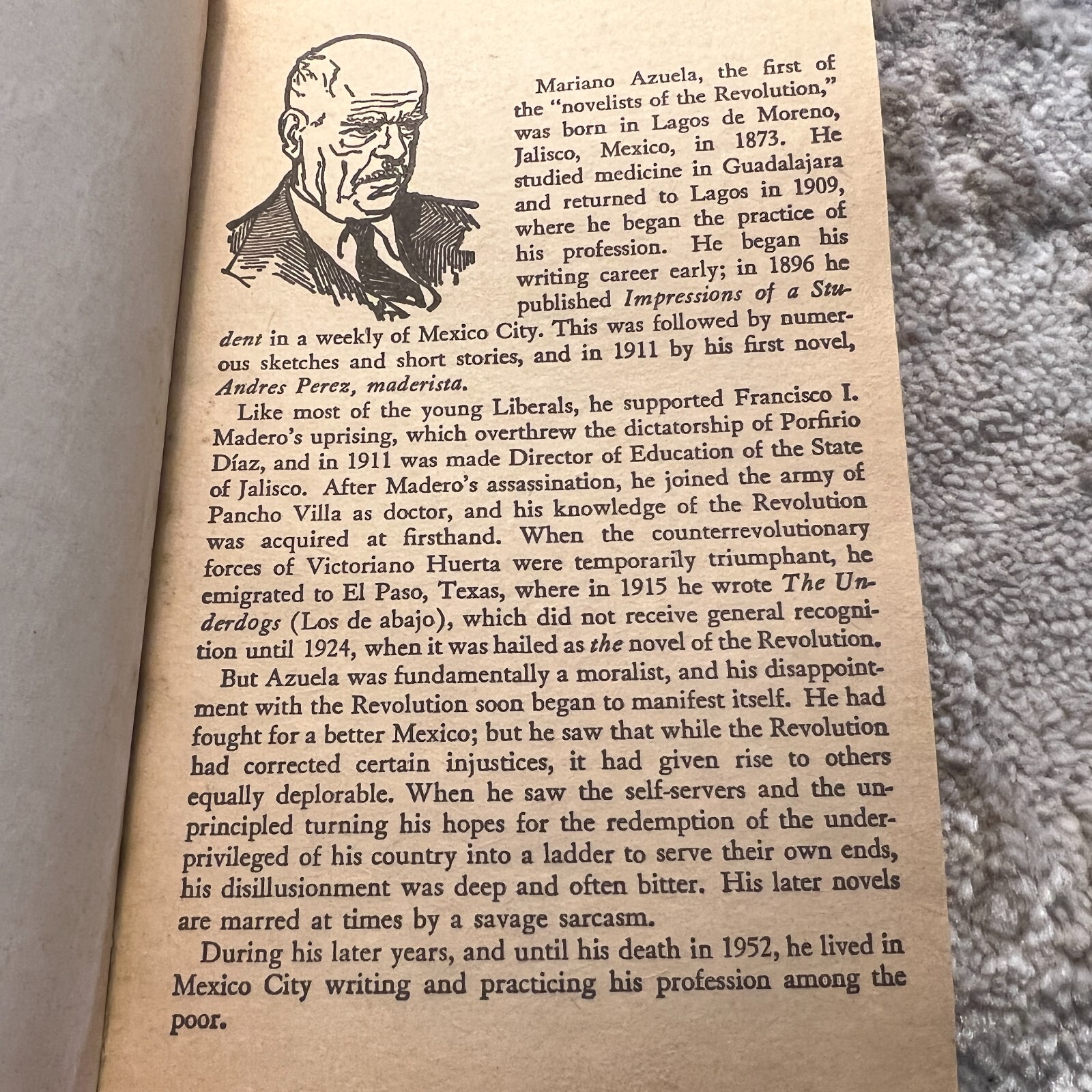 The Underdogs Mexican Revolution Paperback Book by Mariano Azuela Signet 1963