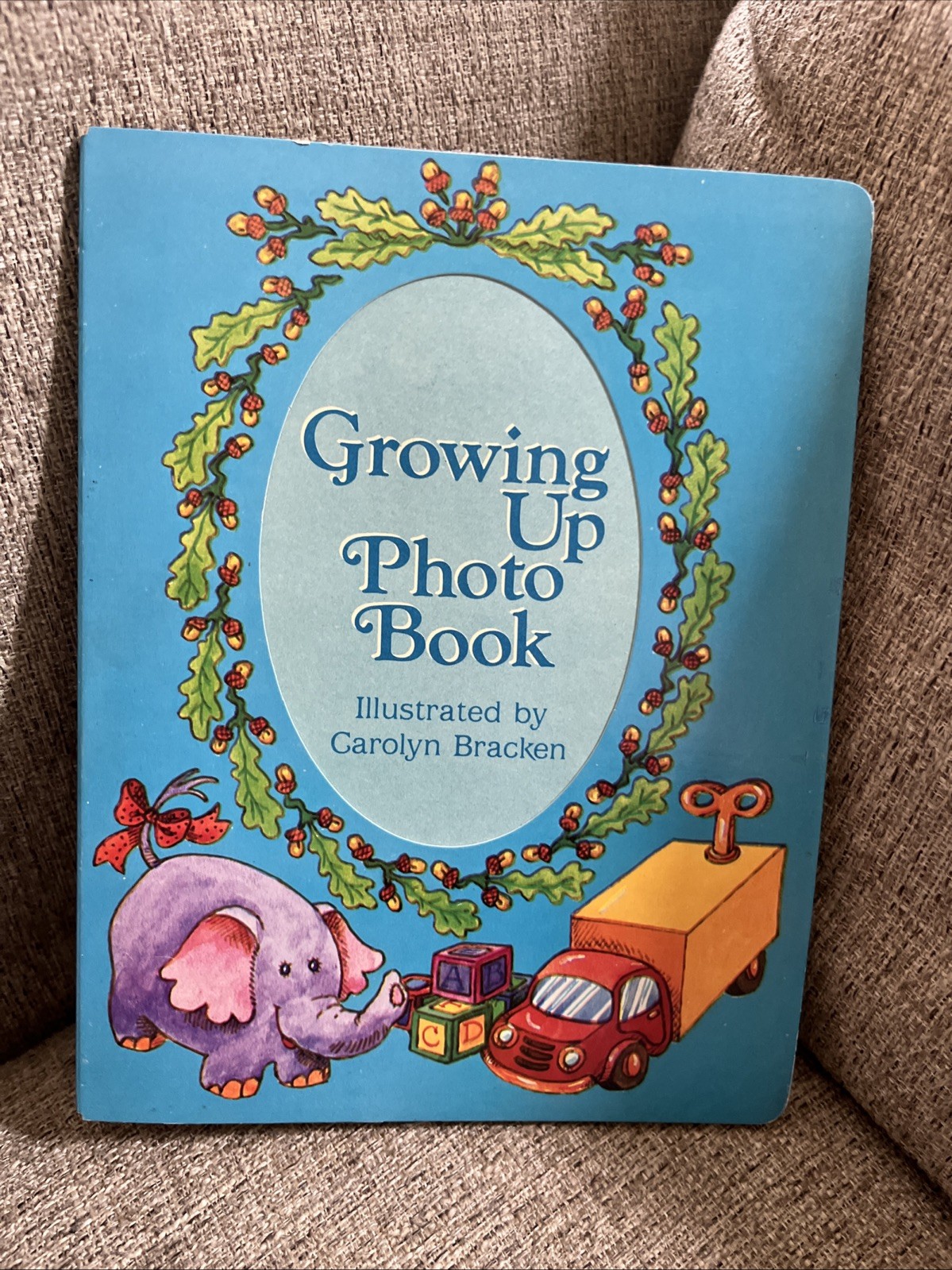 Vintage Growing Up Photo Book Illustrated Caroline Bracken 1983 Board