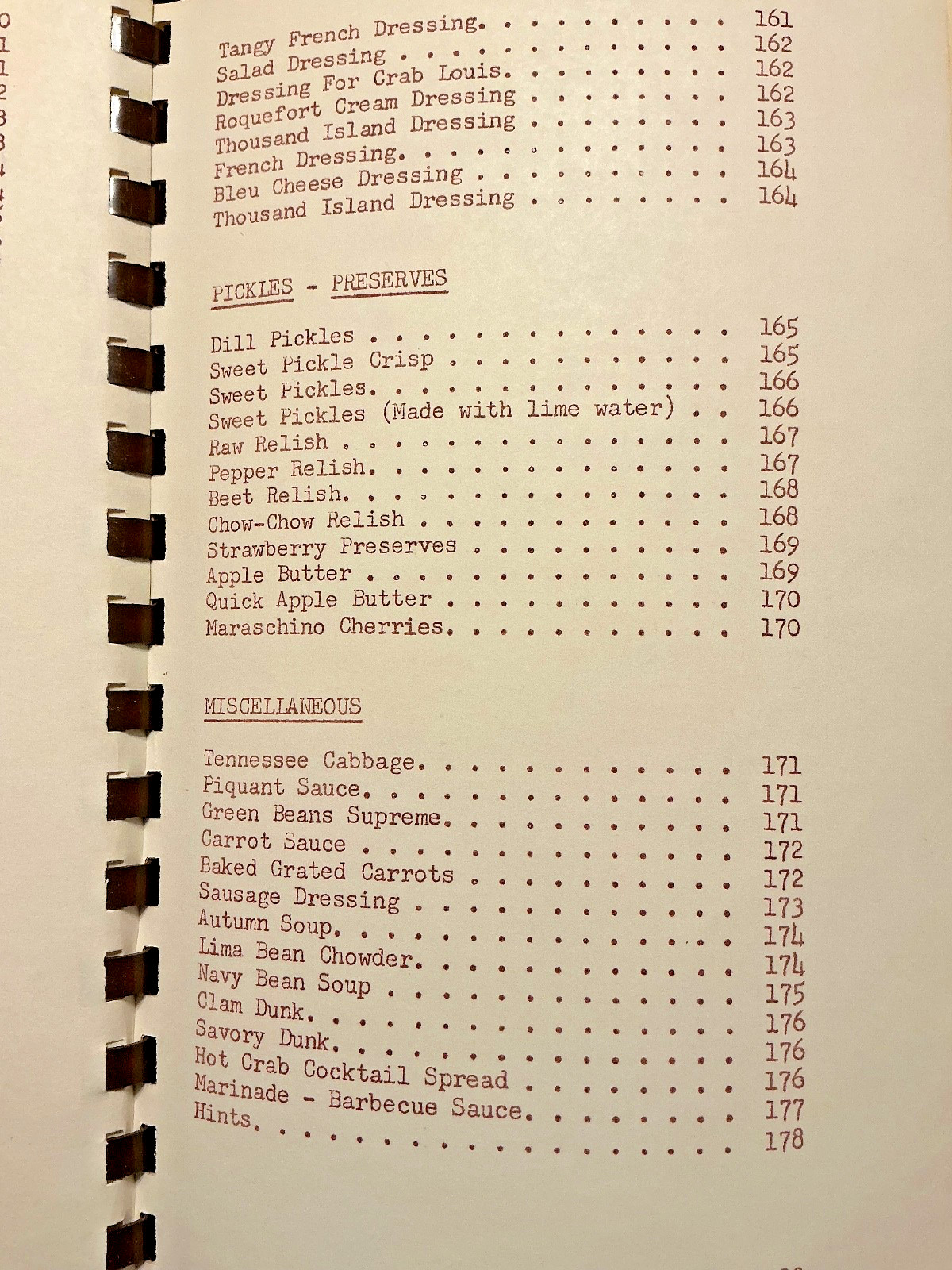 RECIPES. Longview United Methodist Church, Longview, Washington. COOKBOOK. 1986.
