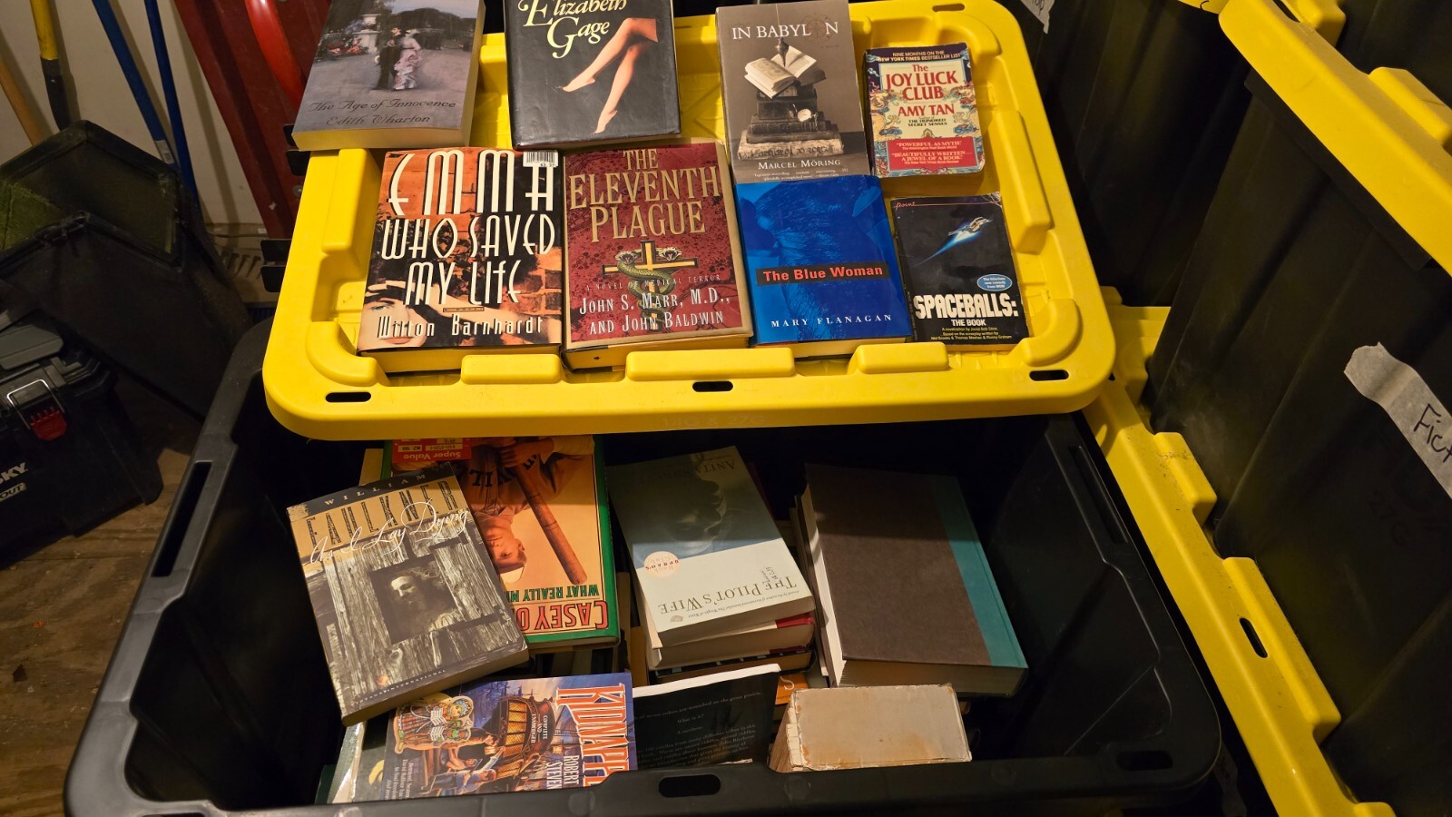 Mix Lot of 10lbs of Fiction Books Paperbacks/Hardcovers *MIX UNSORTED*