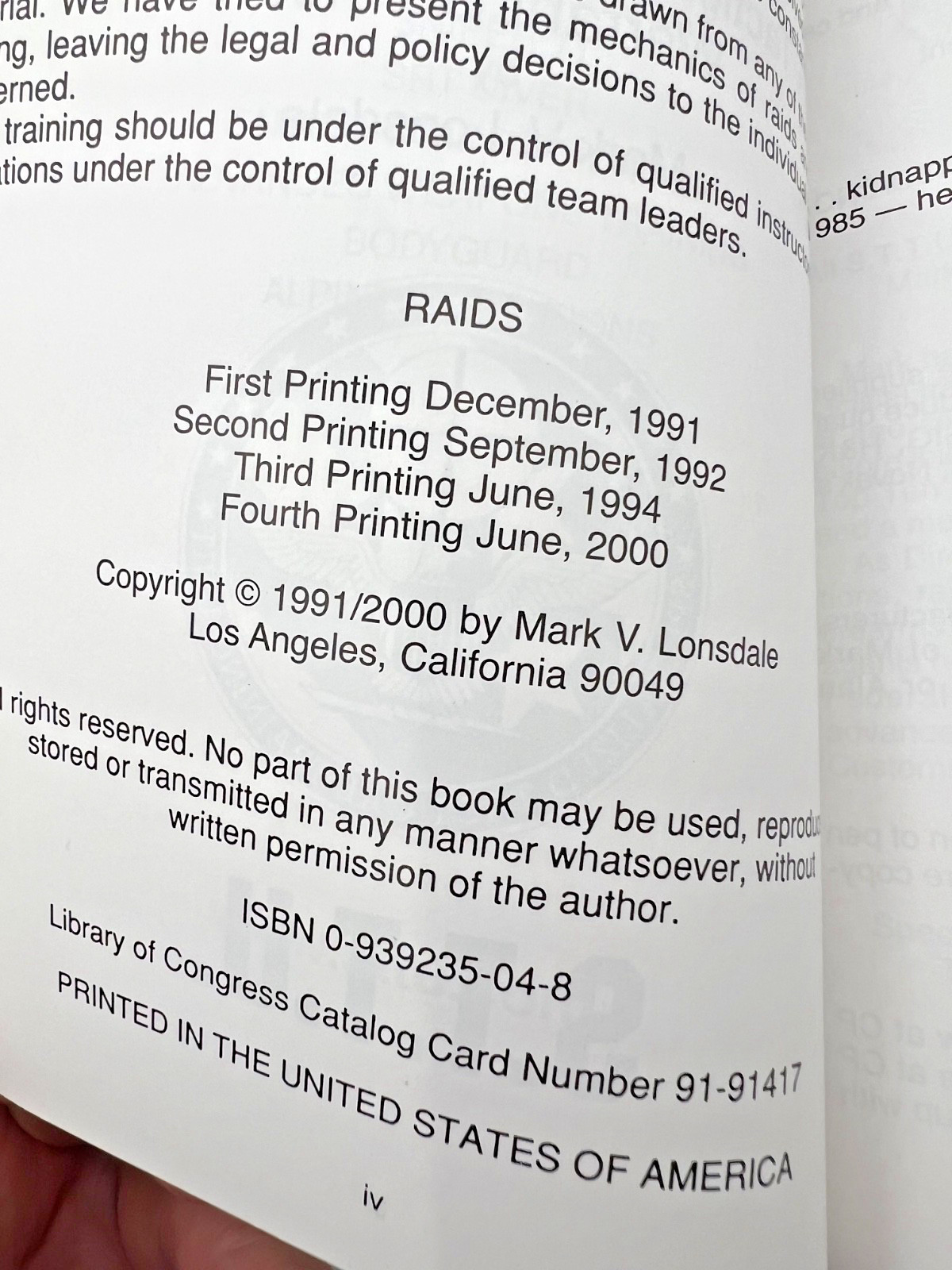 RAIDS: A Tactical Guide To High Risk Warrant Service By Mark Lonsdale 2000 PB
