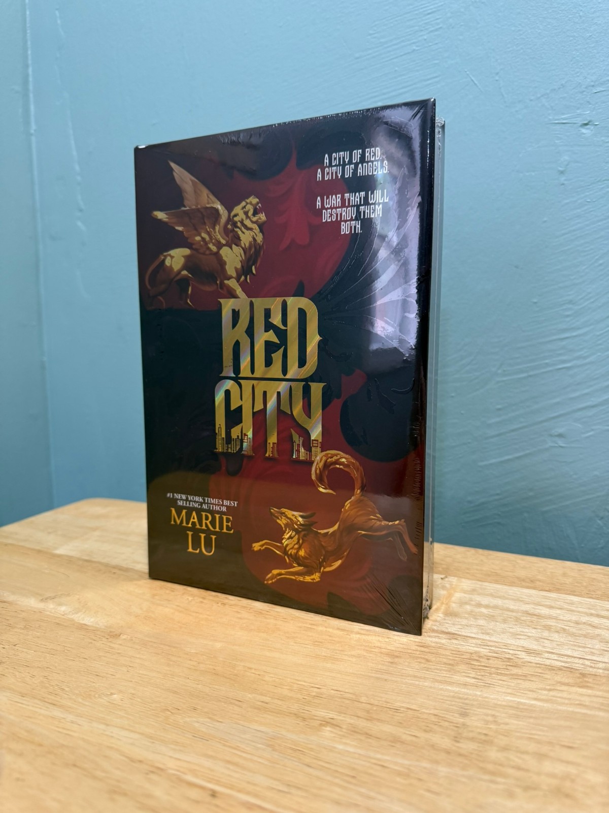 Red City – Marie Lu [Bookish Box Edition – Sealed]