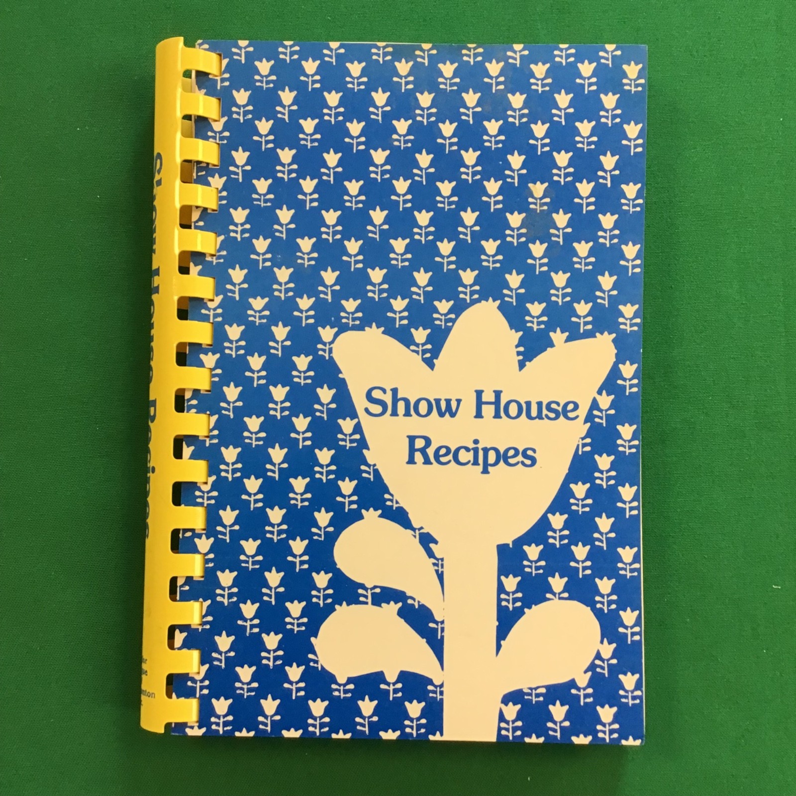 Binghamton New York Jr League Carriage House 1980 community Cookbook SEE INDEX