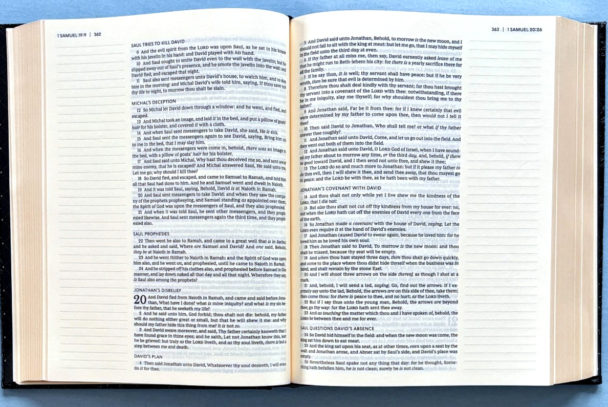Holy Bible : King James Version, Black, Journal the Word Bible, Red Letter Ed…