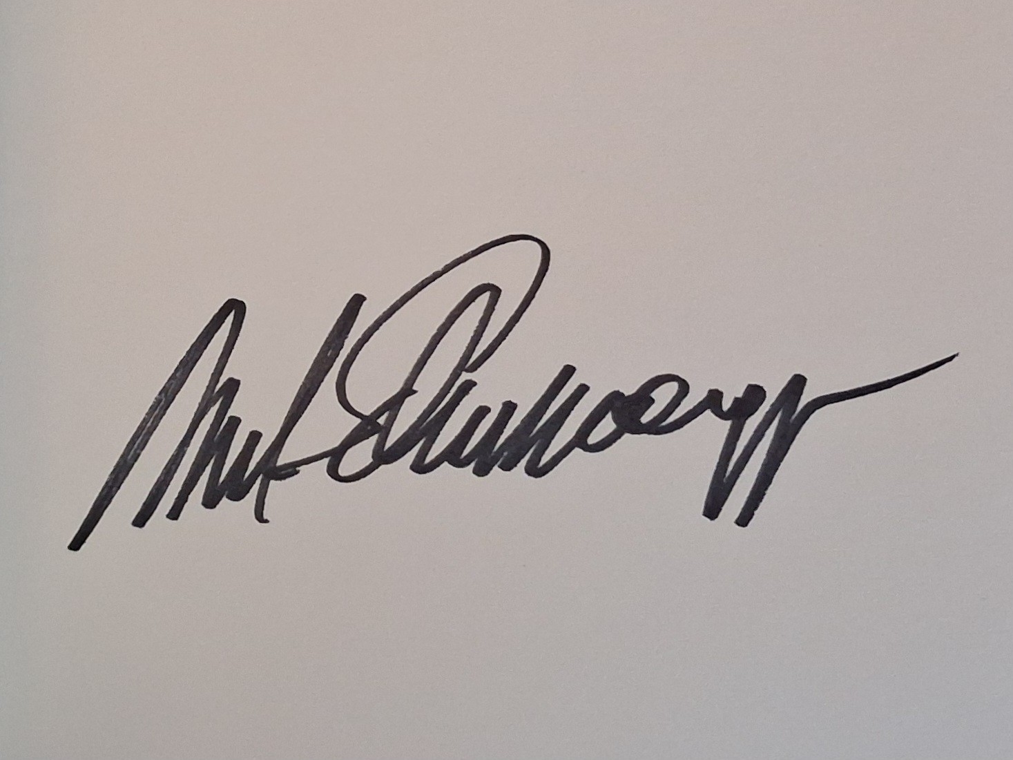 SIGNED Arnold Schwarzenegger Autographed Book – Be Useful: Seven Tools For Life