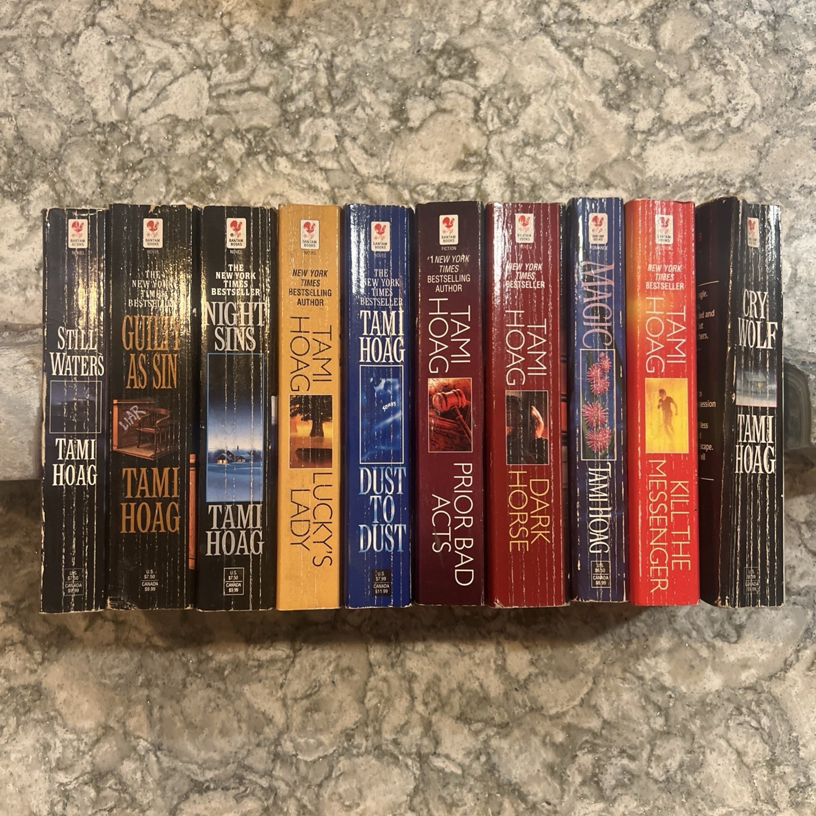 Lot of 10 Tami Hoag Paperback Books Mystery Thriller Suspense