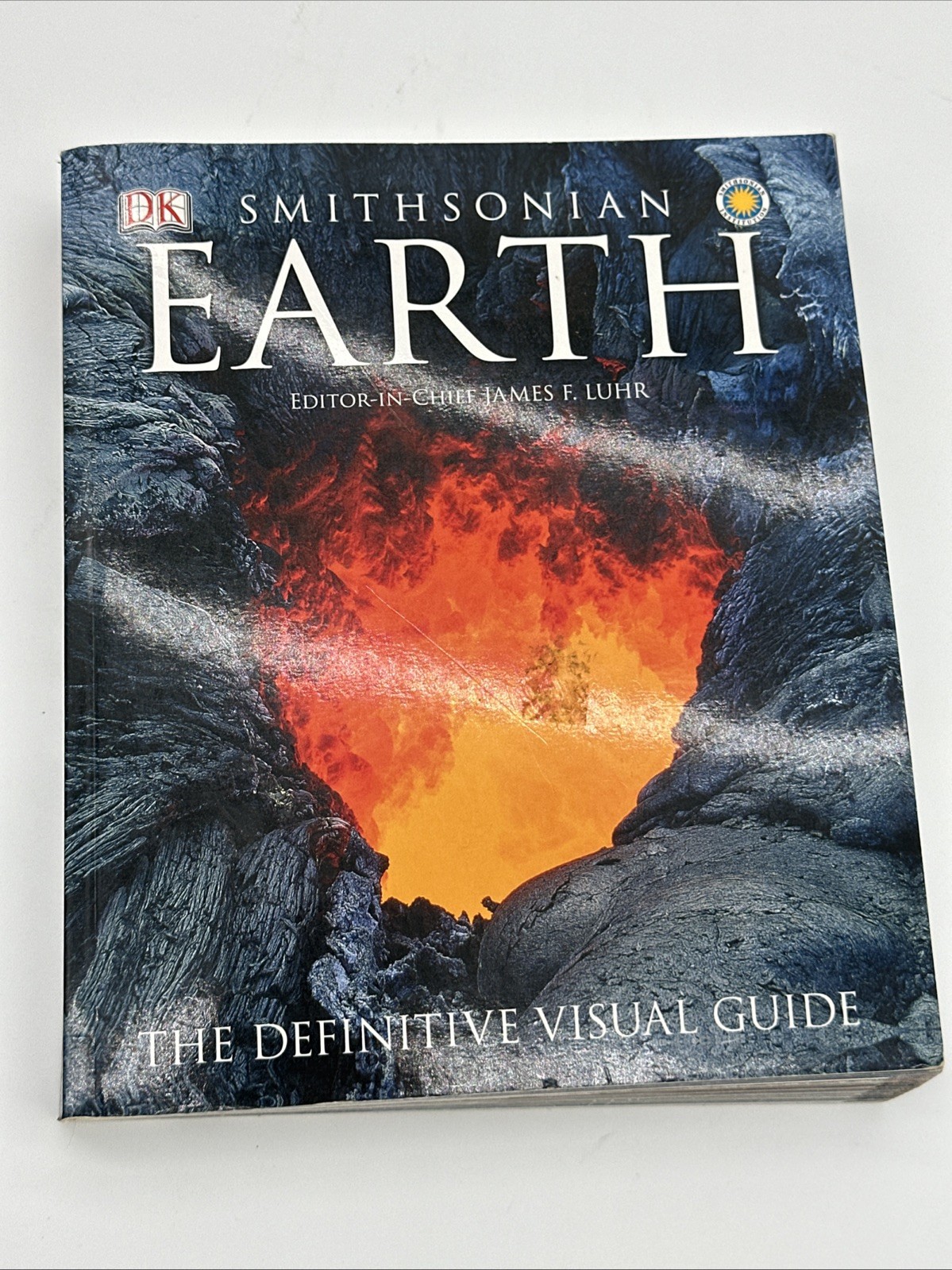 Smithsonian Earth The Definitive Visual Guide James F Luhr DK Book 2007 Compact