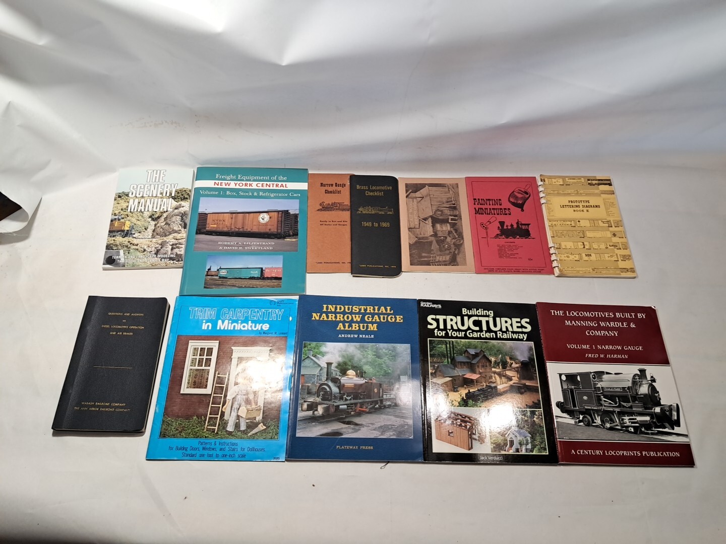 Lot Of 10 Railroad Modelling Books. Locomotives Trains Freight Cars J56 1