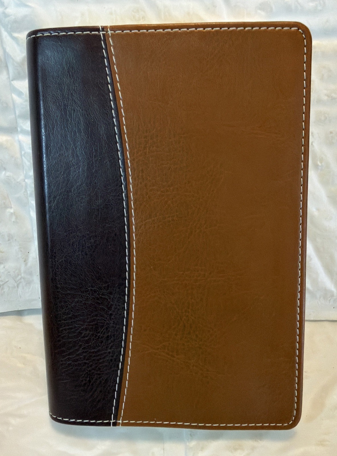 NIV 1984 Compact Thinline Reference Bible *6.3pt* Burgundy/Tan LS *NEW!!