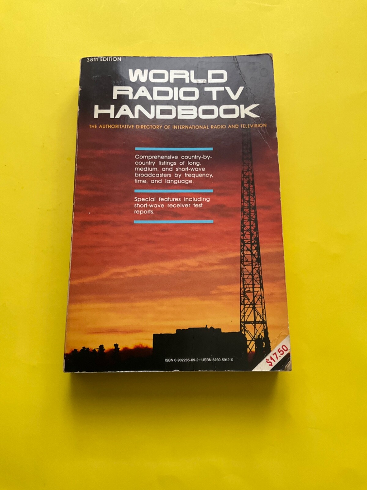 World Radio TV Handbook. 1984 38th Edition A Billboard Publication Free Shipping