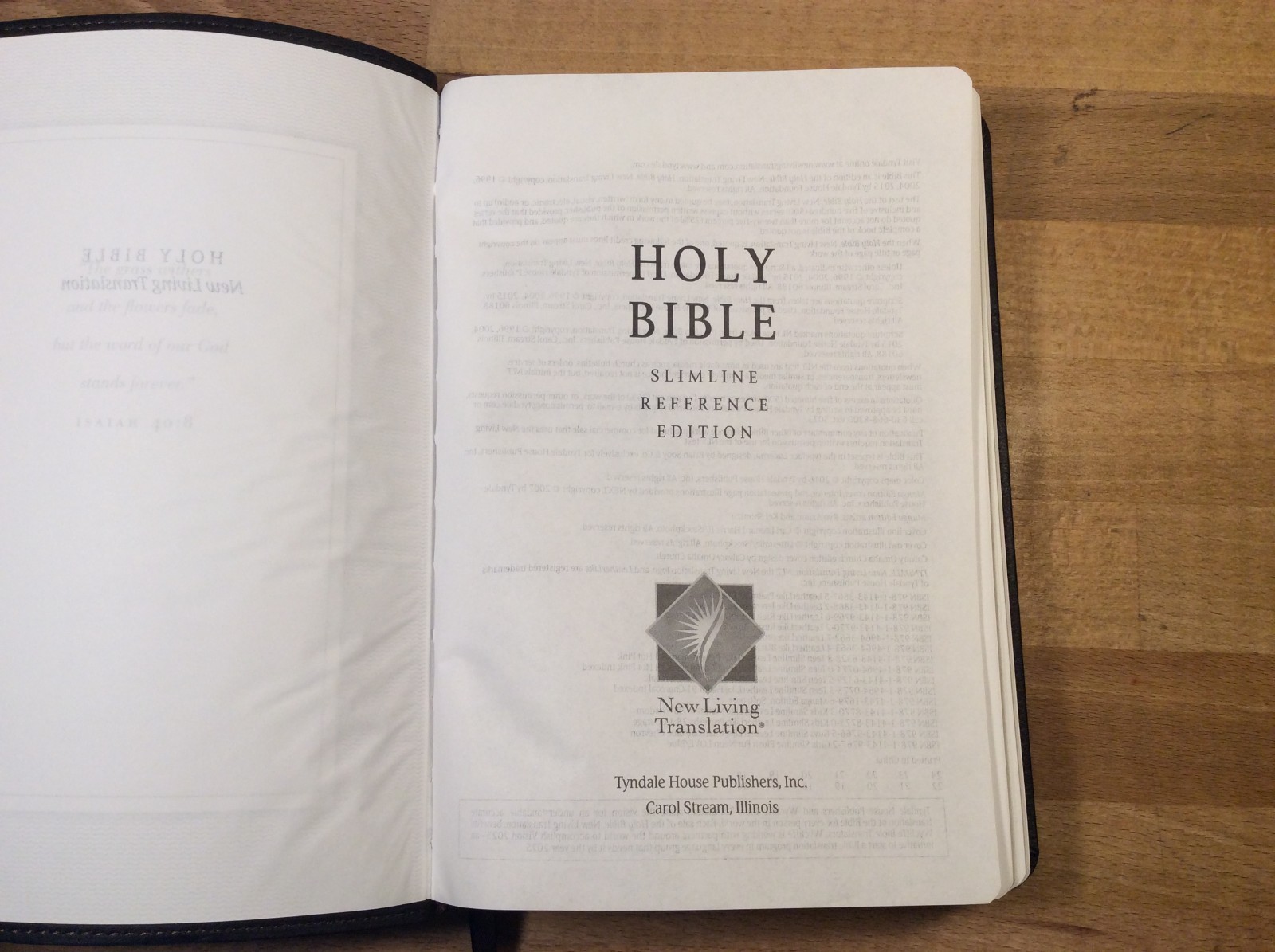 Holy Bible Slimline Reference Edition, New Living Translation, NLT, Tyndale