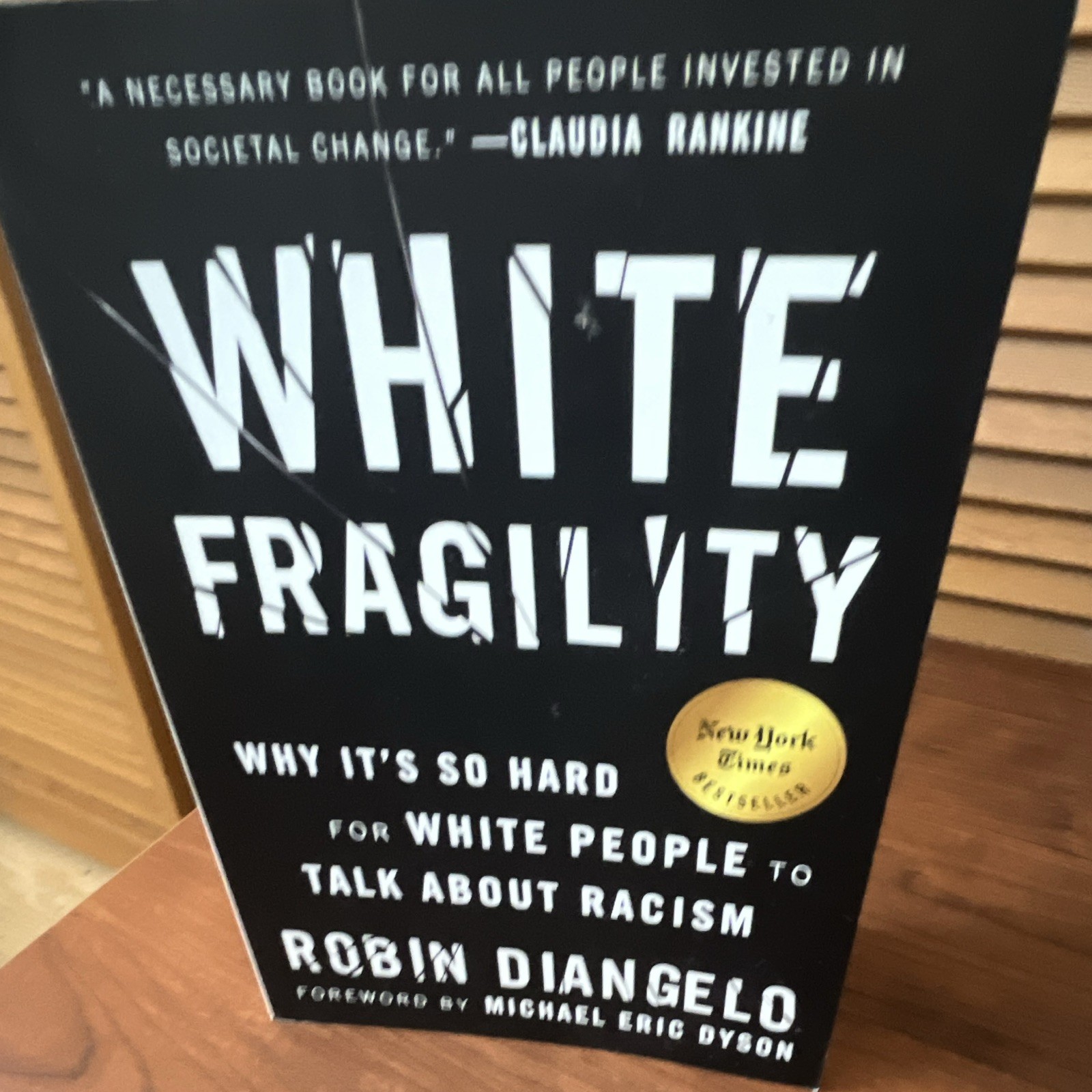 Robin DiAngelo White Fragility: Why It’s So Hard for White People Trade PB