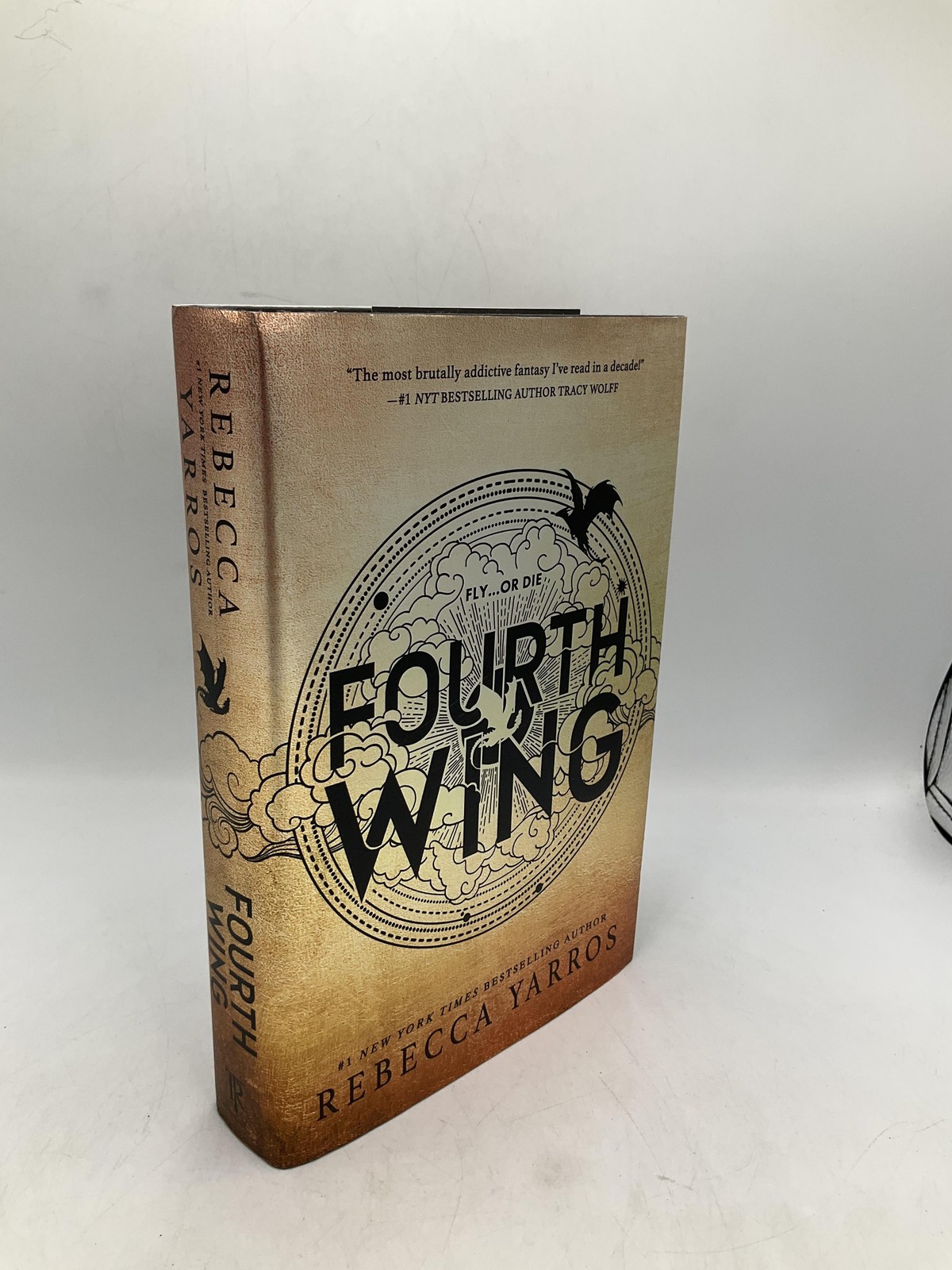 Fourth Wing Rebecca Yarros Hardcover Dust Jacket Novel Fantasy English Gold