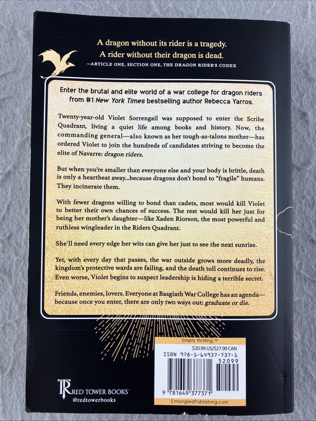 Fourth Wing (Special Edition First Edition Sprayed Edges + Bonus Chapter) OOP