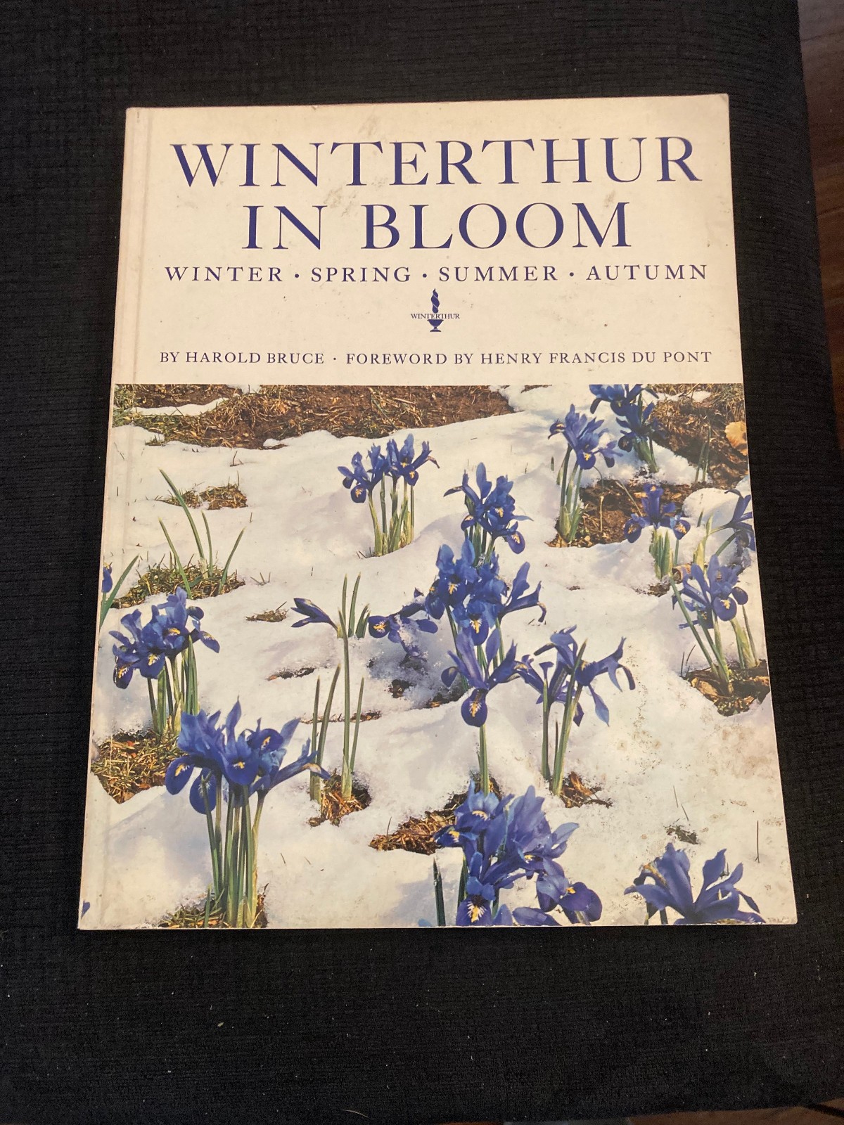 Winterthur in Bloom, Paperback 8 1/2″ x 11″ used good condition