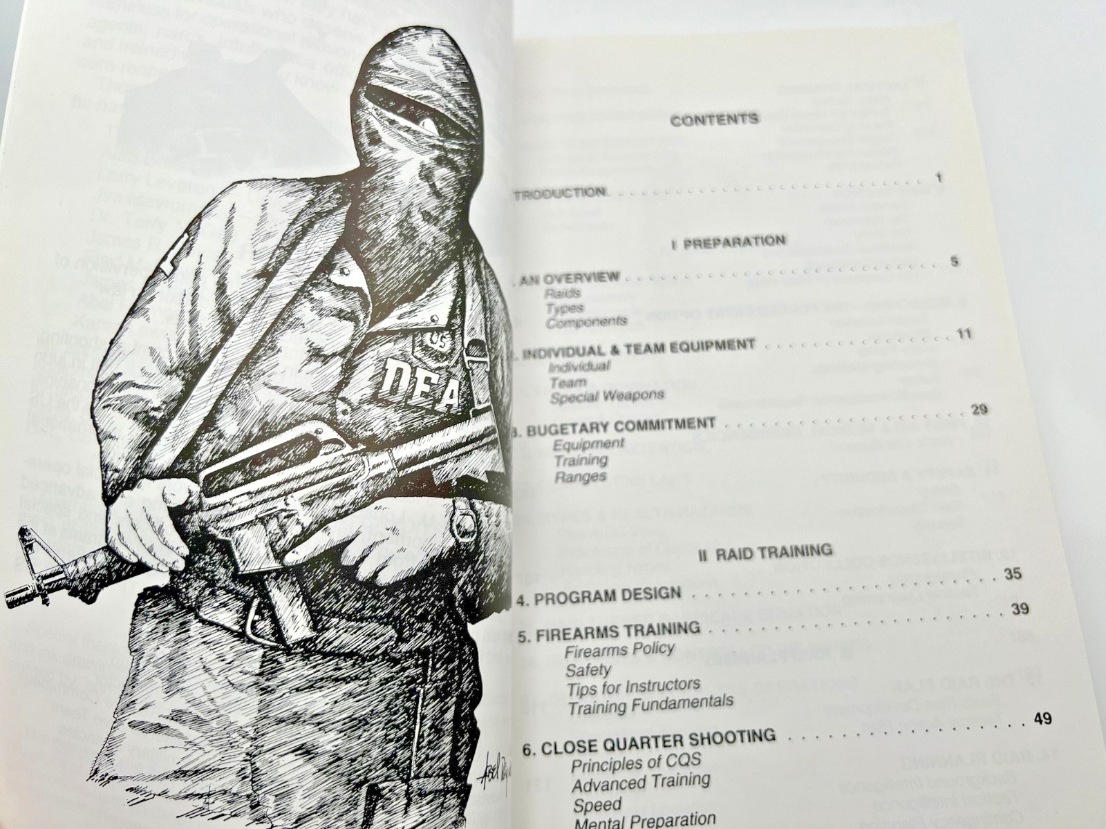 RAIDS: A Tactical Guide To High Risk Warrant Service By Mark Lonsdale 2000 PB