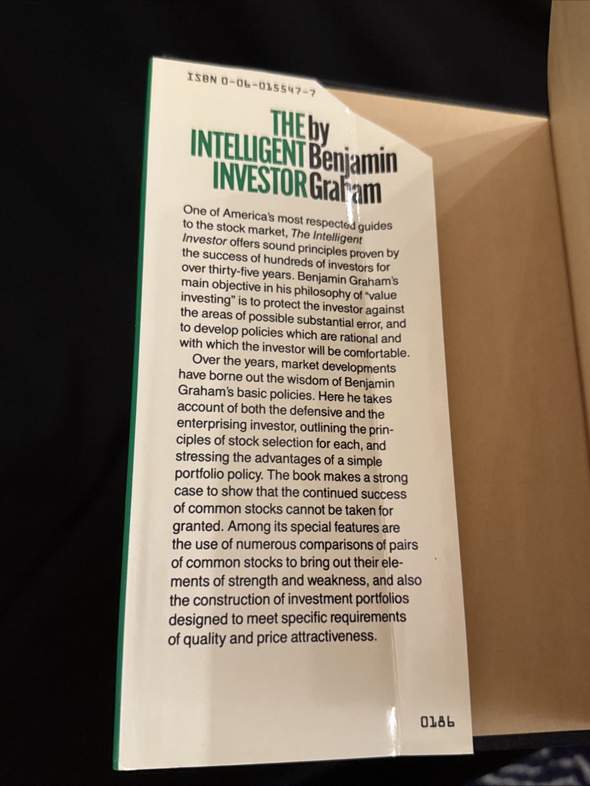 near mint – THE INTELLIGENT INVESTOR – Benjamin Graham HC DJ 4th Rev. Ed. 5th pr