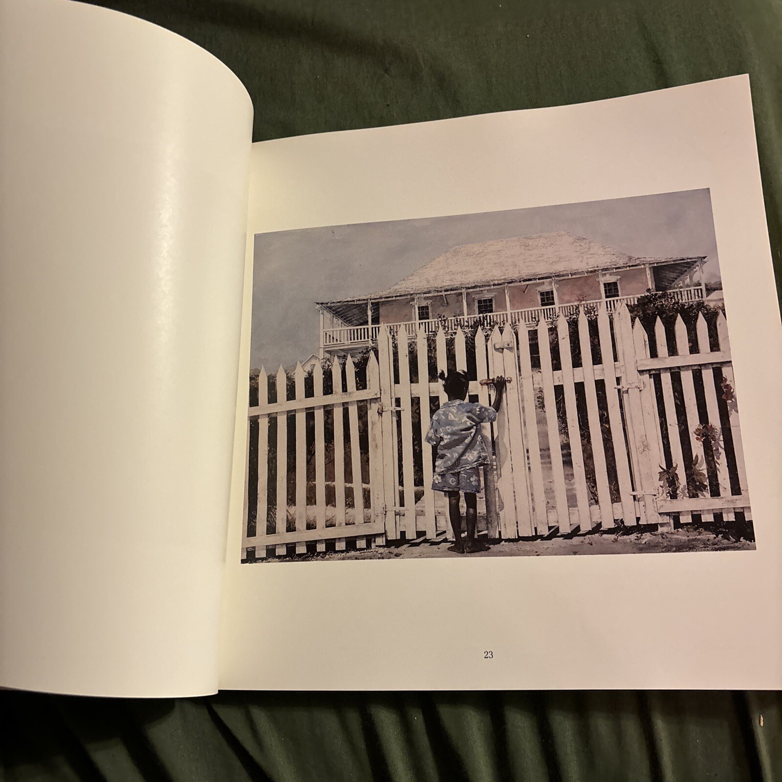 stephen scott young In The American Tradition 1993 Catalogue Of Art Soft Cover