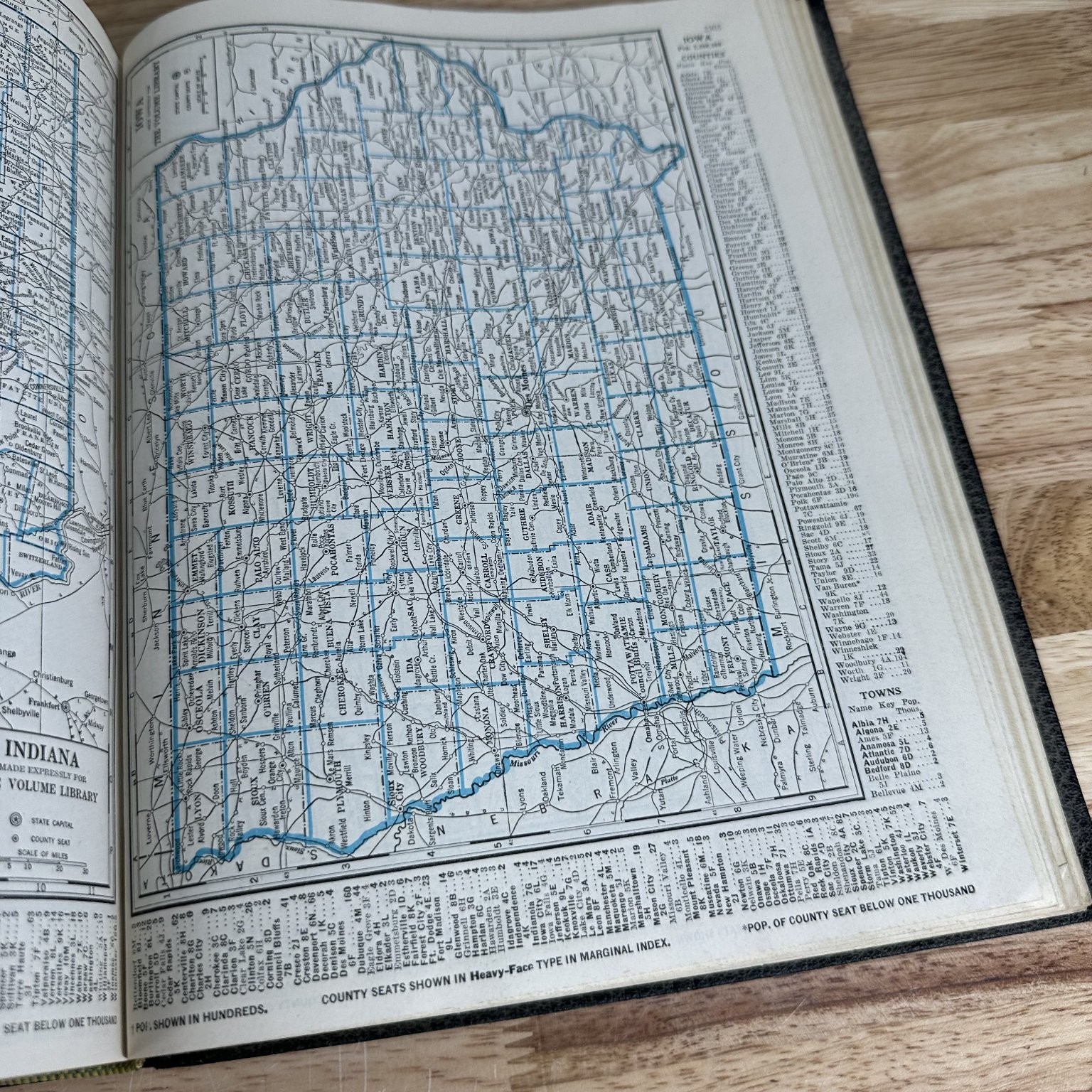 The Volume Library 1946 Revised Edition Encyclopedia Educators Association