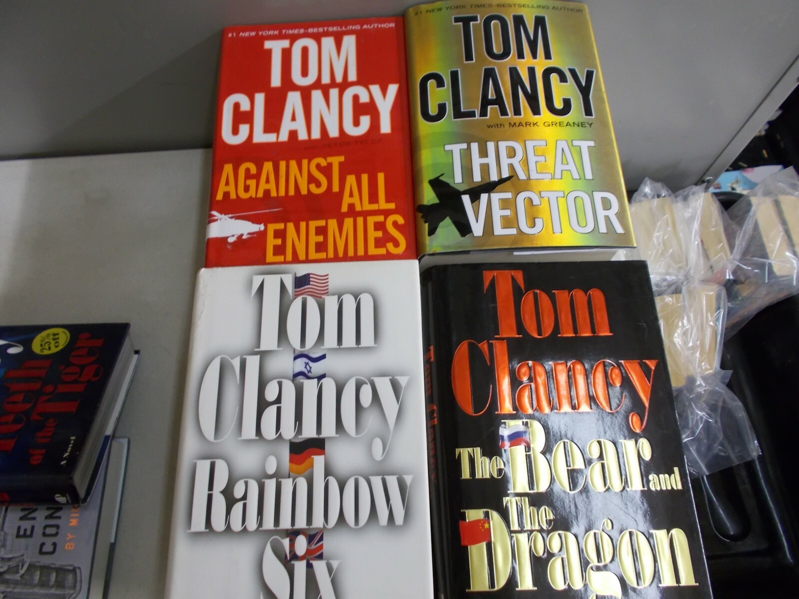 14 TOM CLANCY # HC W/DJ JACK RYAN CHRONICLES JACK RYAN JR STANDALONE ENEMIES