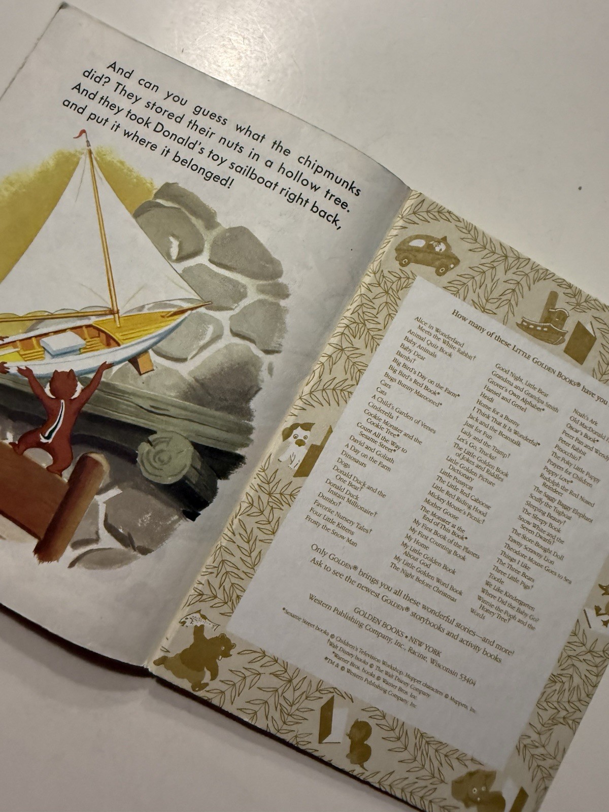 VTG 1990 Walt Disney Donald Duck’s Toy Sailboat Little Golden Book Chips Ahoy