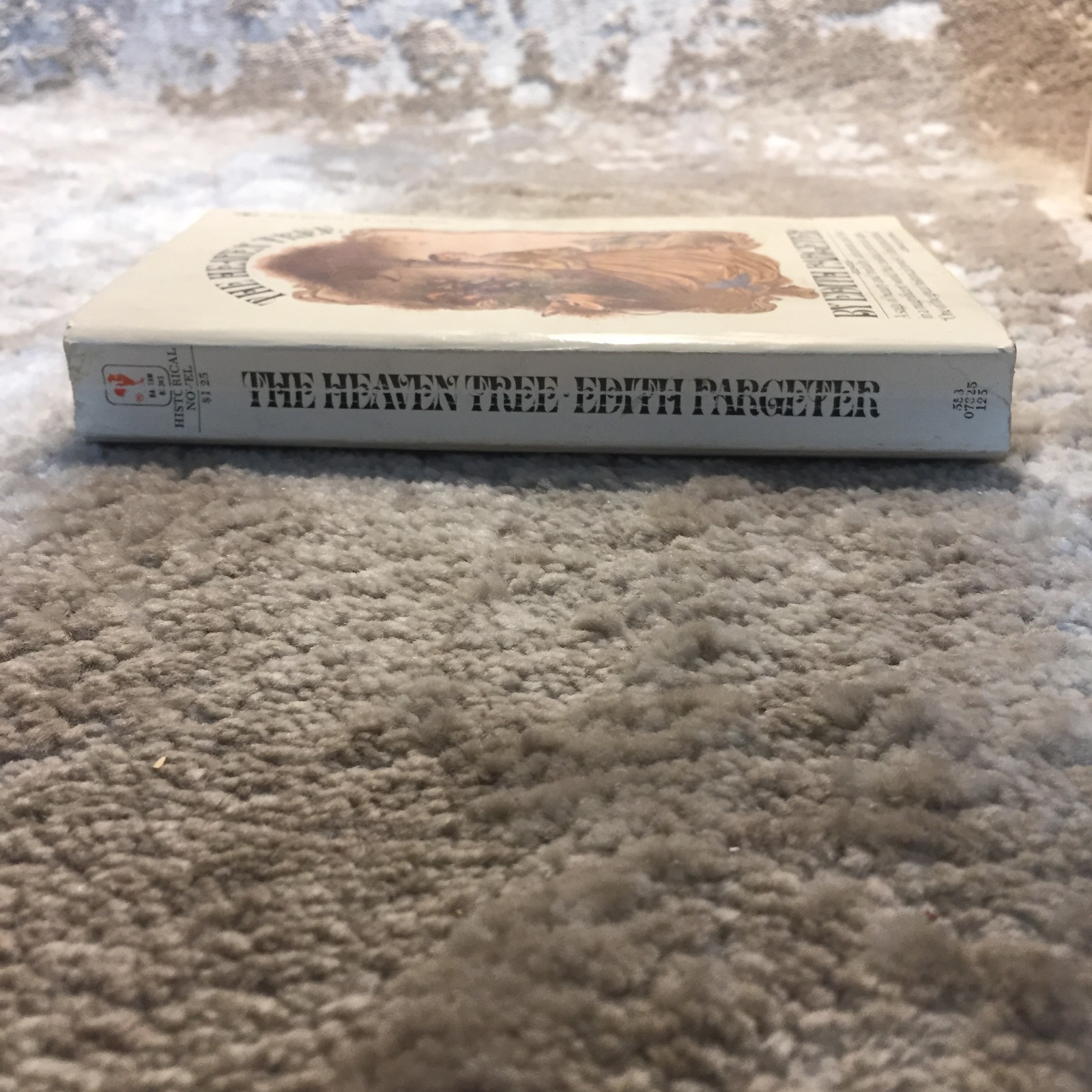 The Heaven Tree Edith Pargeter 1973 Bantam Artisan Building Medieval Saga Book
