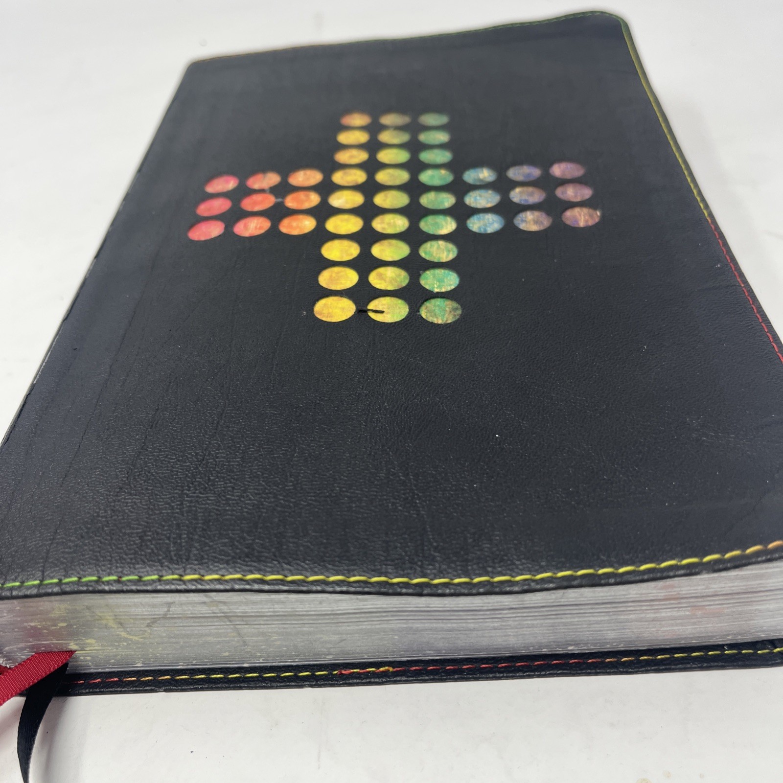 Holman Rainbow Study Bible NIV Edition: LeatherTouch Pierced Cross 2015
