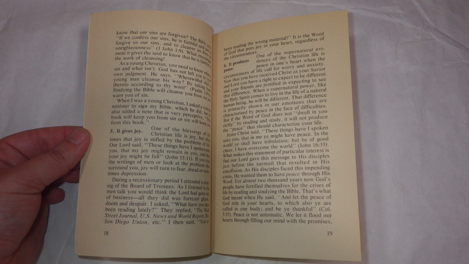 How to Study the Bible for Yourself 3 Year Program Outline Book 1976 Tim LaHaye