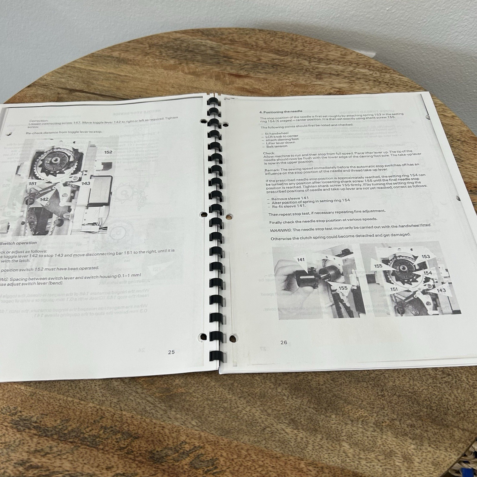 BERNINA Matic Model 910 Sewing Machine Service Manual Plastic Comb Photo Copied