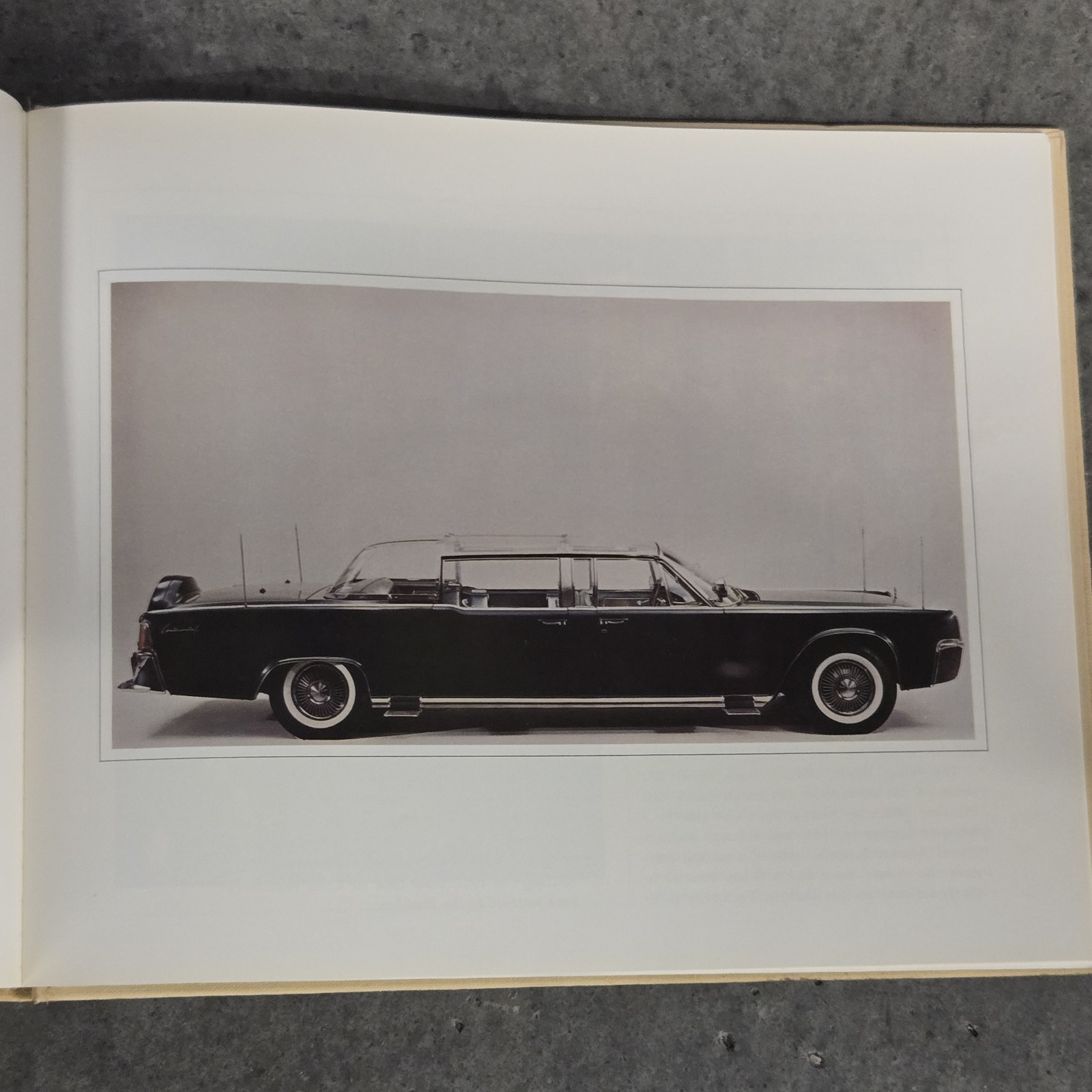 AUTOMOBILE QUARTERLY SPECIAL “CLASSIC TRADITION THE LINCOLN MOTORCAR” W/SLIPCASE