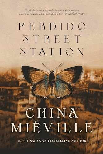 Perdido Street Station (Bas-Lag) – Paperback, by Miéville China – Acceptable n