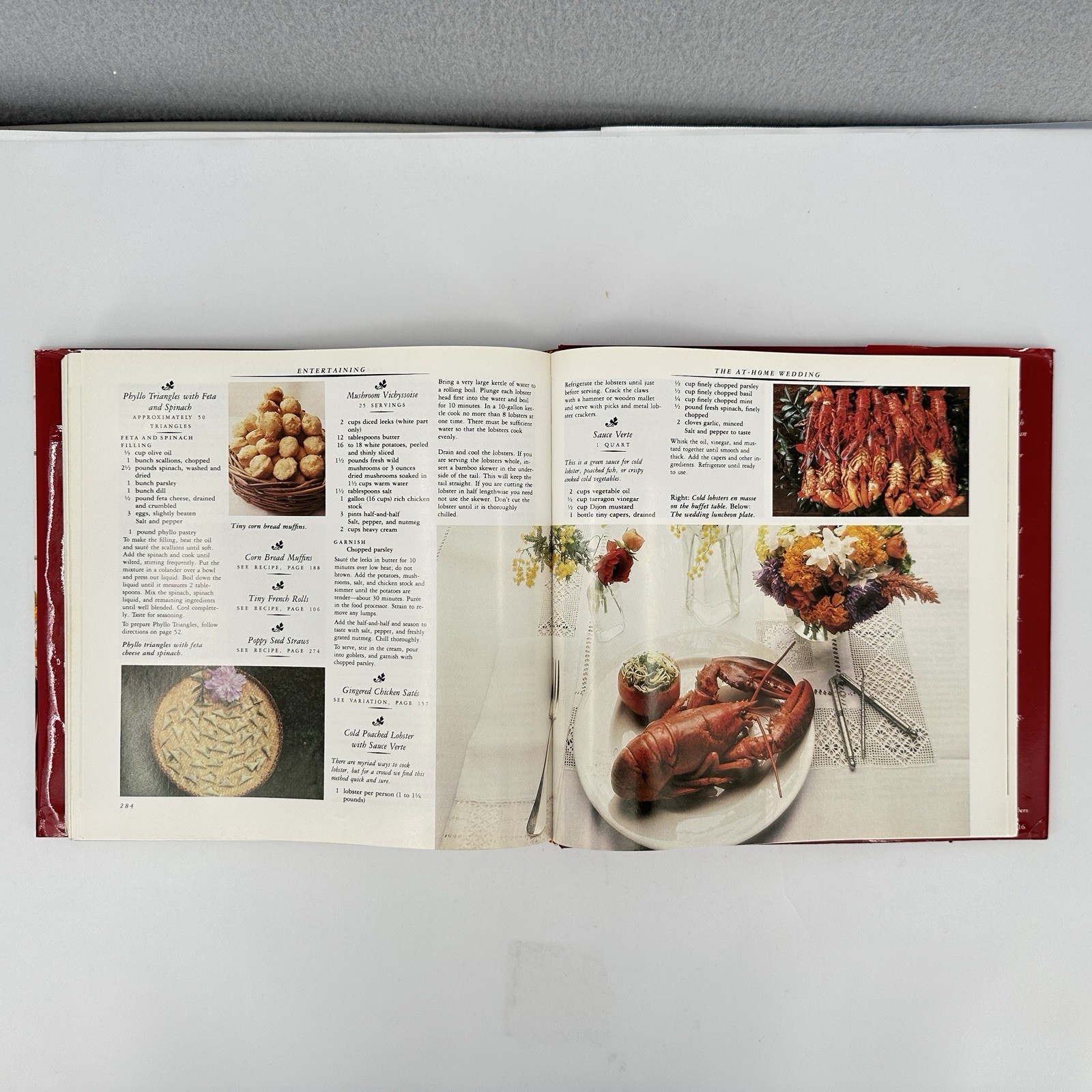 Entertaining by Martha Stewart 1982 1st Edition 8th Print Early Printing HC DJ