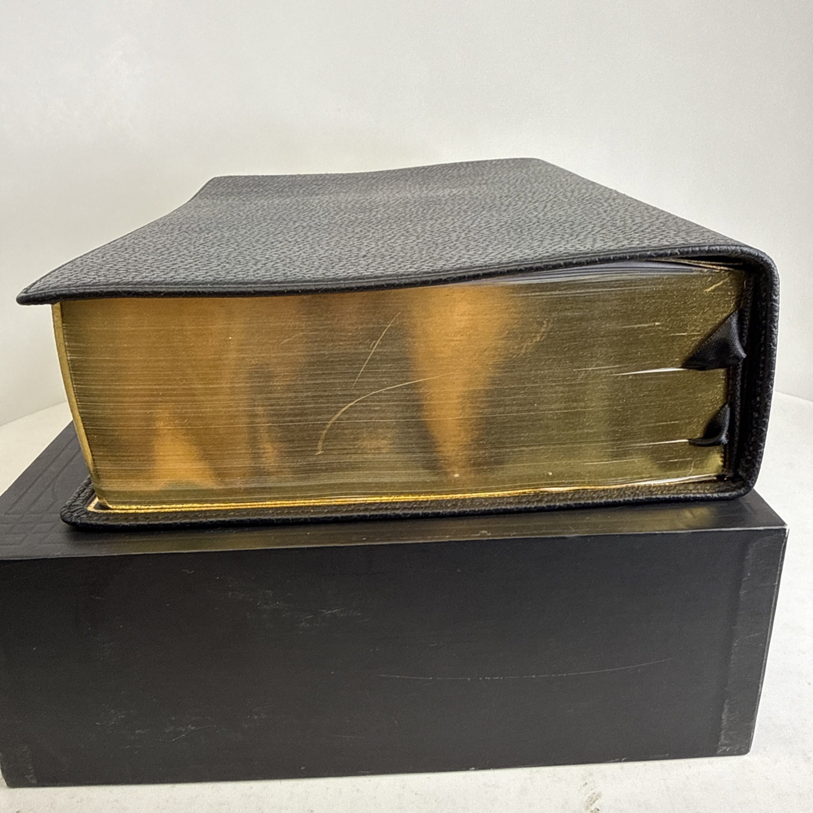 The Preacher’s Bible – NASB – Black Premium Leather – John MacArthur