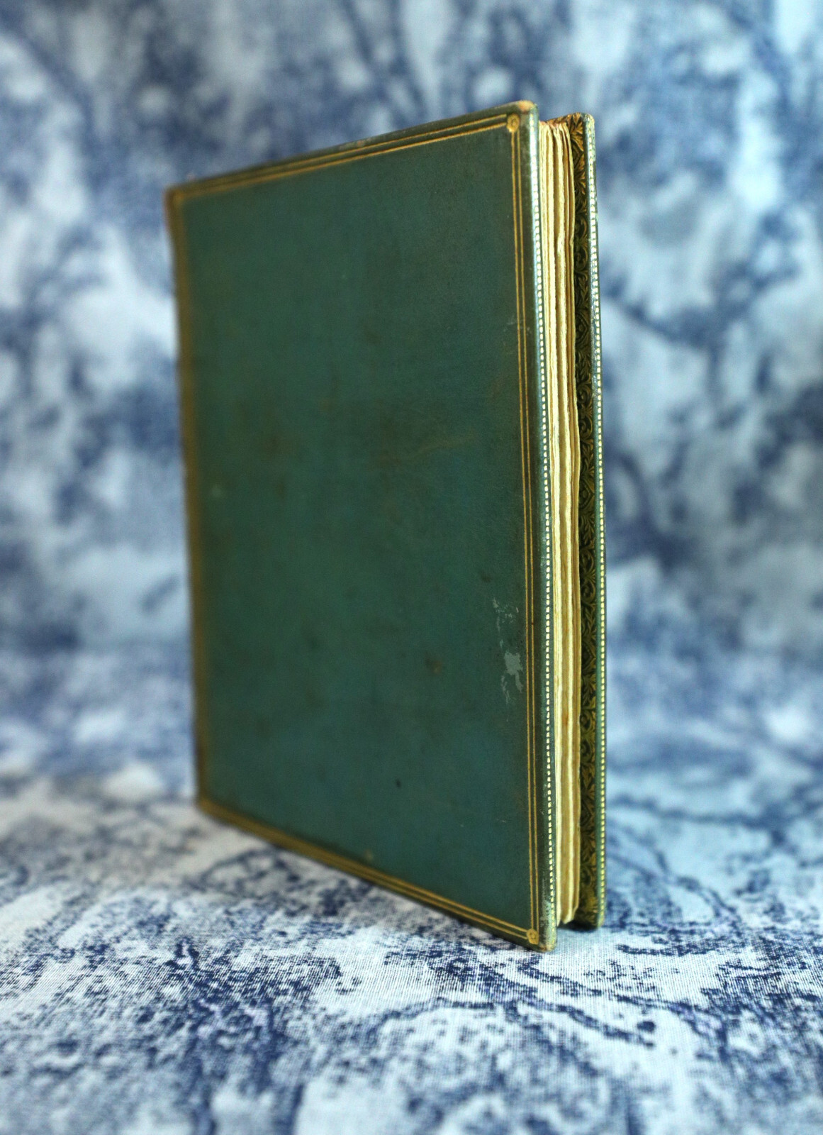 [Sh12] Fine Binding signed Sangorski & Sutcliffe, 1913, Love Sonnets EB Browning