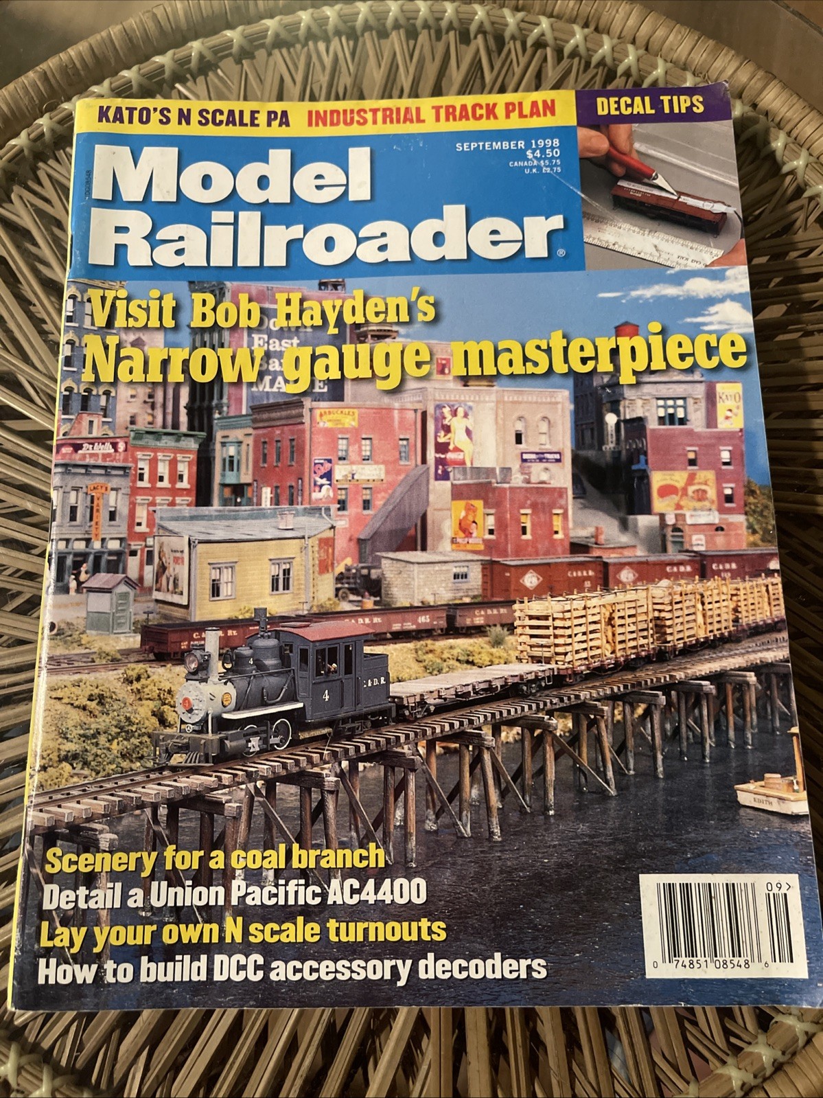 Model Railroader Magazine September 1998