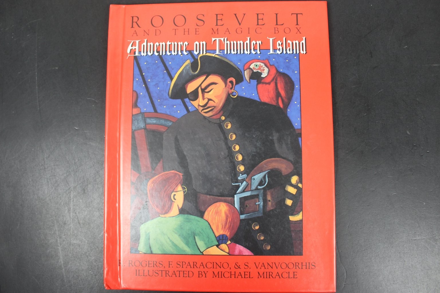Roosevelt Magic Box Adventure on Thunder Island R. Rogers 1995 Illustrated VG