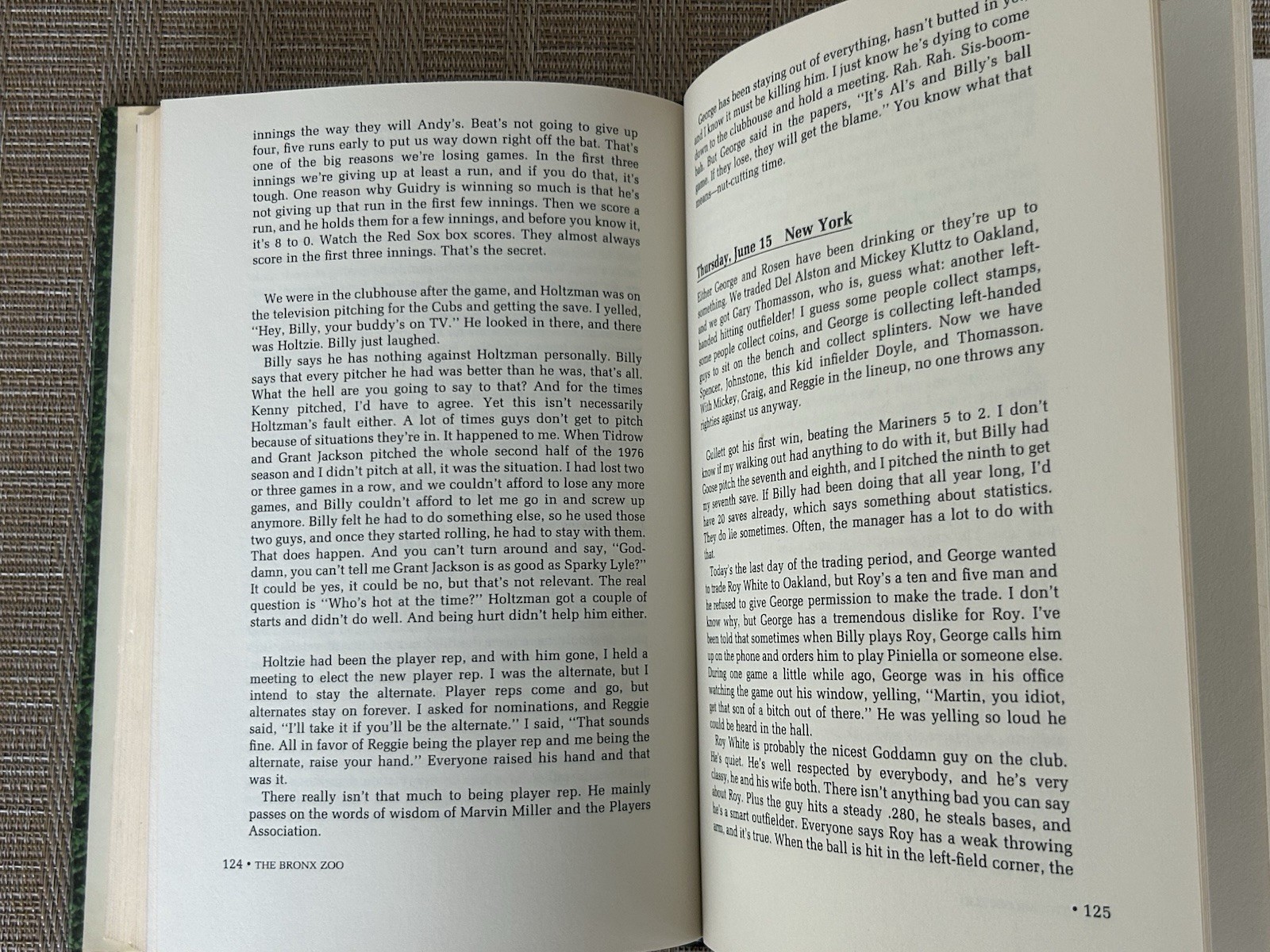 Sparky Lyle SIGNED in Person – The Bronx Zoo by Lyle and Golenbock