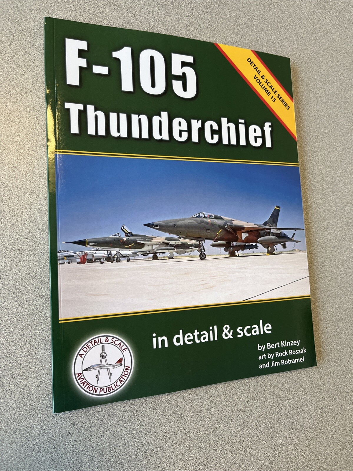 F-105 Thunderchief In Detail & Scale