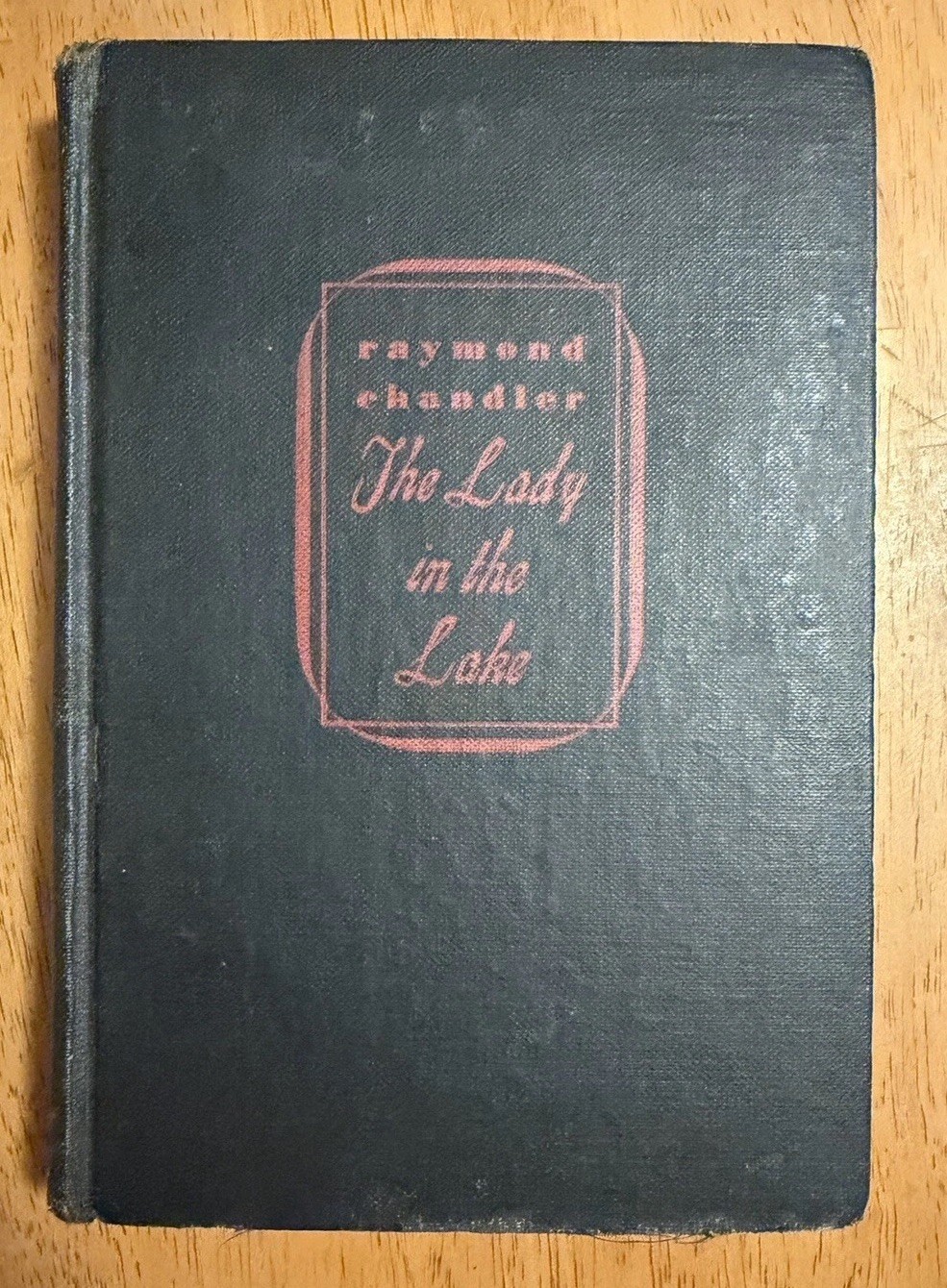 The Lady in the Lake by Raymond Chandler, Grosset & Dunlap, Hardcover, 1943