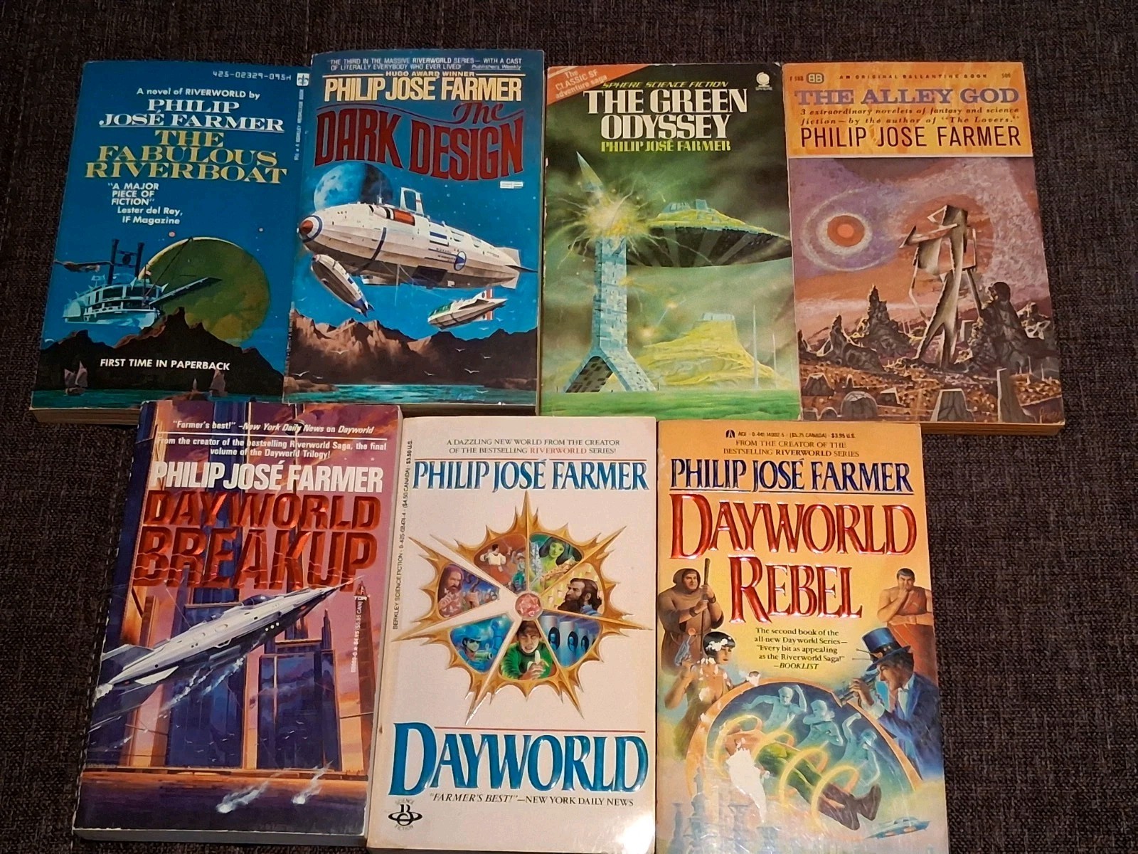 Philip Jose Farmer Dayworld, Riverworld, The Green odyssey, The alley god