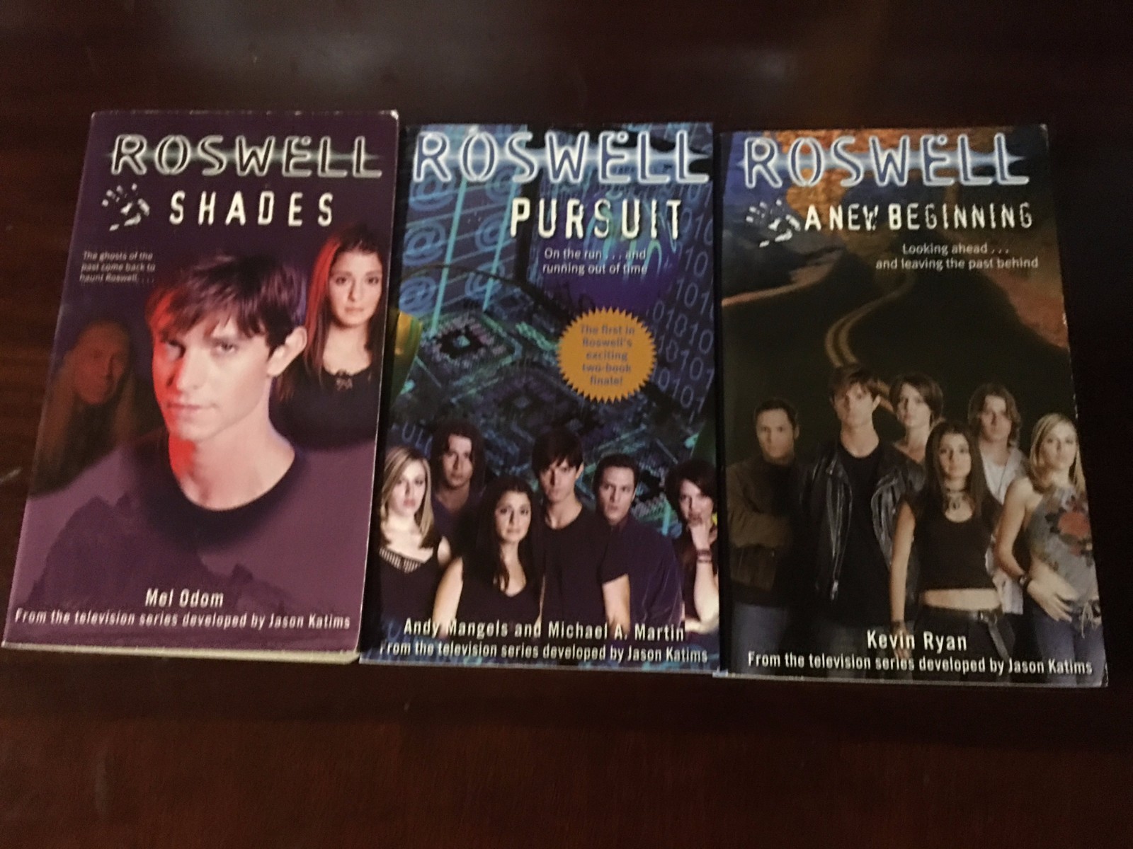 roswell shades-pursuit-a new beginning books BRAND NEW RARE